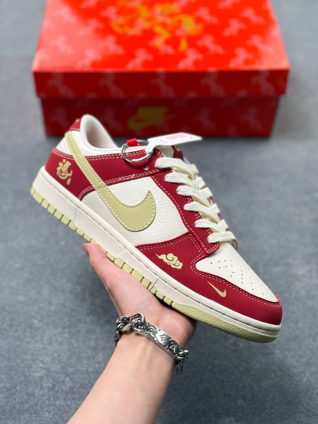 _dtI9sT4bHLQNkfVryeQdJzJI_aKcFm7edrKAJvg