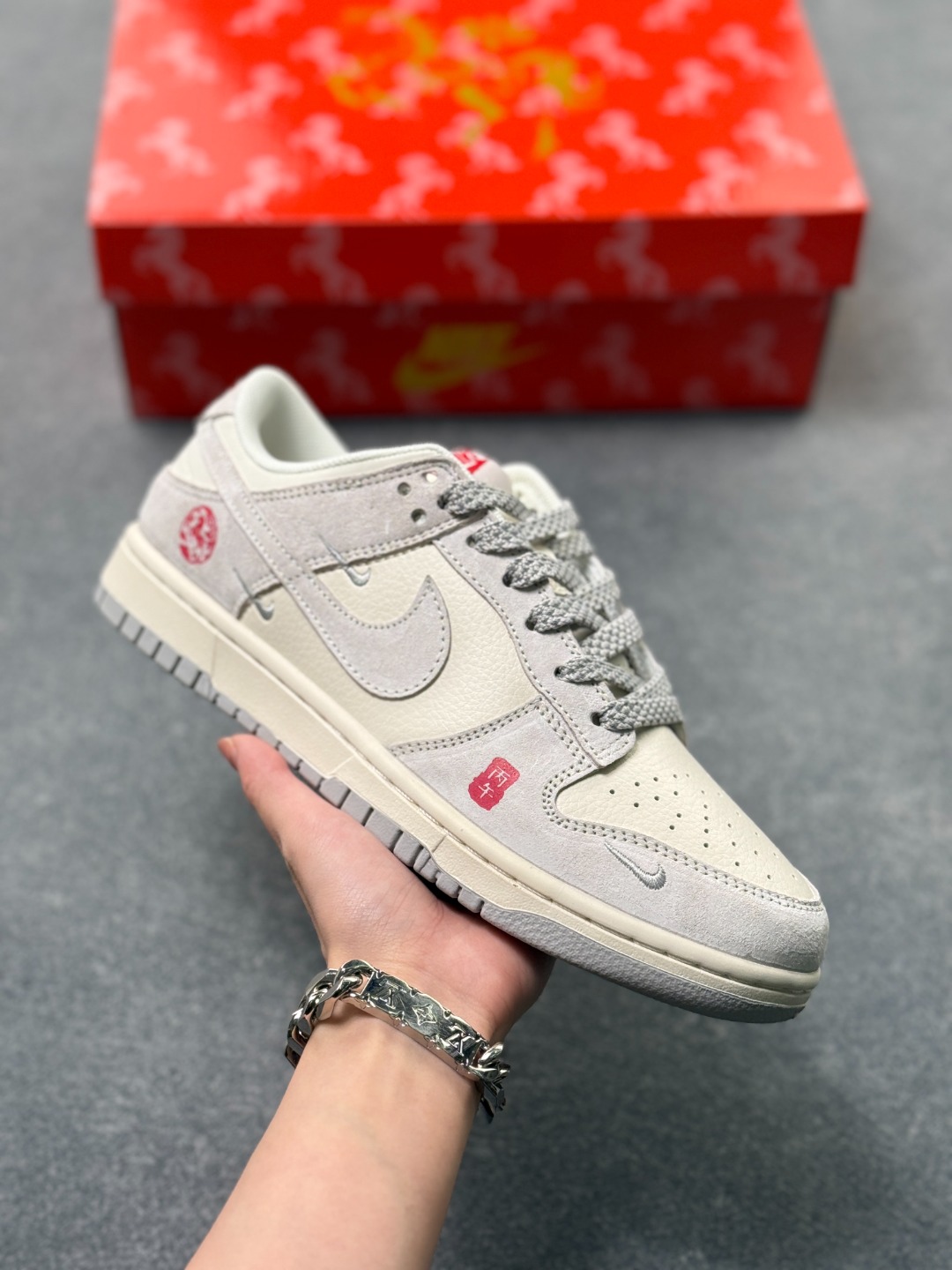 _dyJ9sTj1bhEx2edAiQ_DKAFCMtyKCUhoL-zdjdA