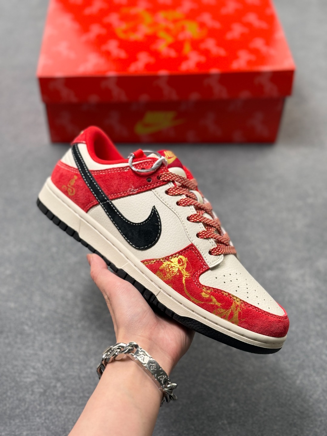 _doh9swYEoMHg76akT-KfAHg1vq791sZDUR7EktQ