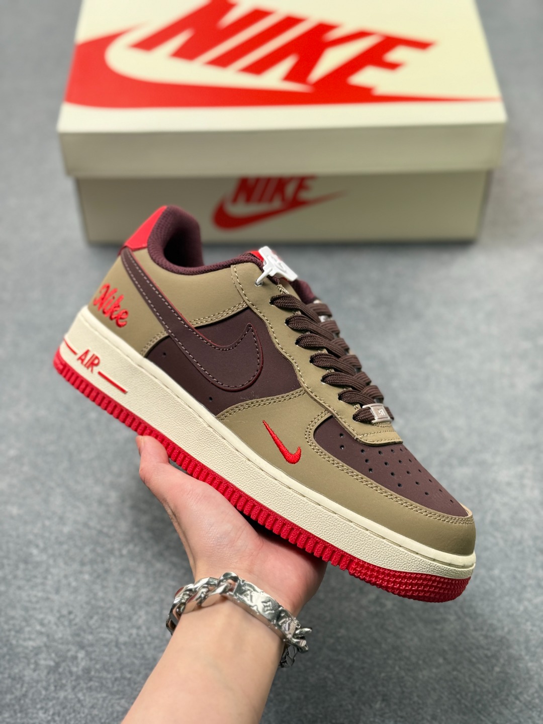 _dvR9sJcdJ4om6RM6WfXBX6dNAB7uAC5lHcNzAjw