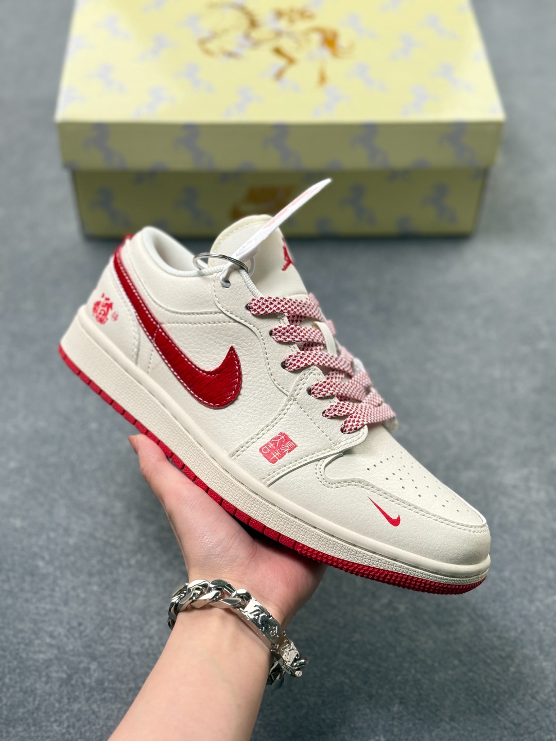 _dx49s6U3-EpgcR9xOZ6cUvlmMFPL1bWa8ZBQ1mA