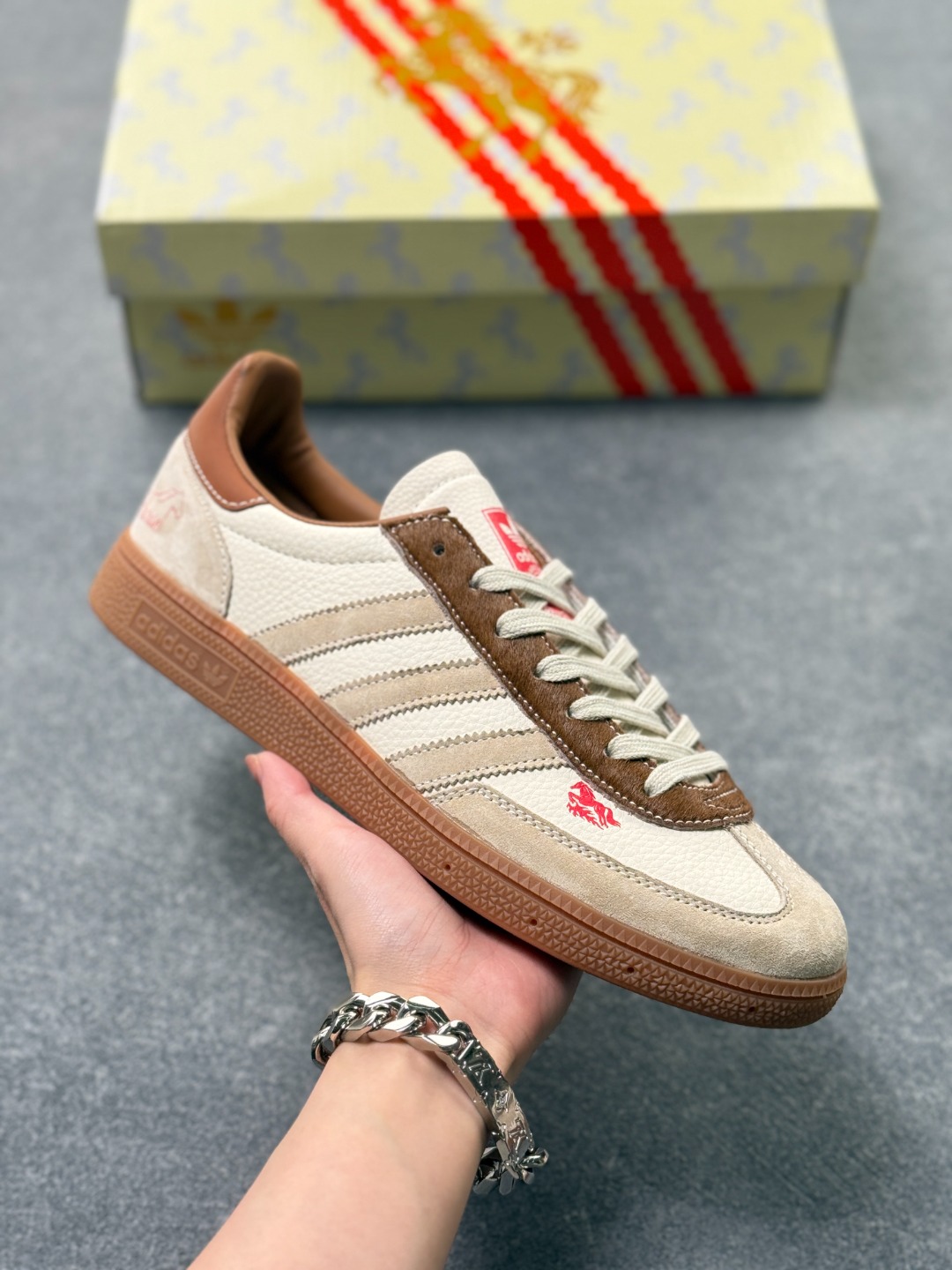 _d4y9s_CAjrXTj3PCyQgPS2QOaV4dudeOexdvktA