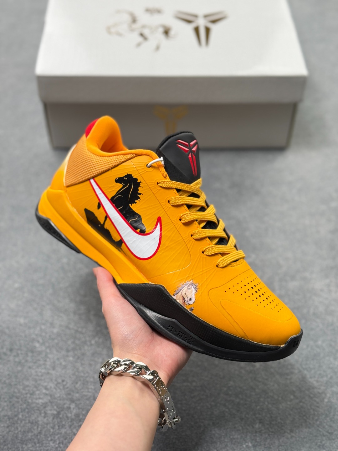 _dew9sKKcS86KYIuiKLYxWx6x-QqicK94kAu-74A