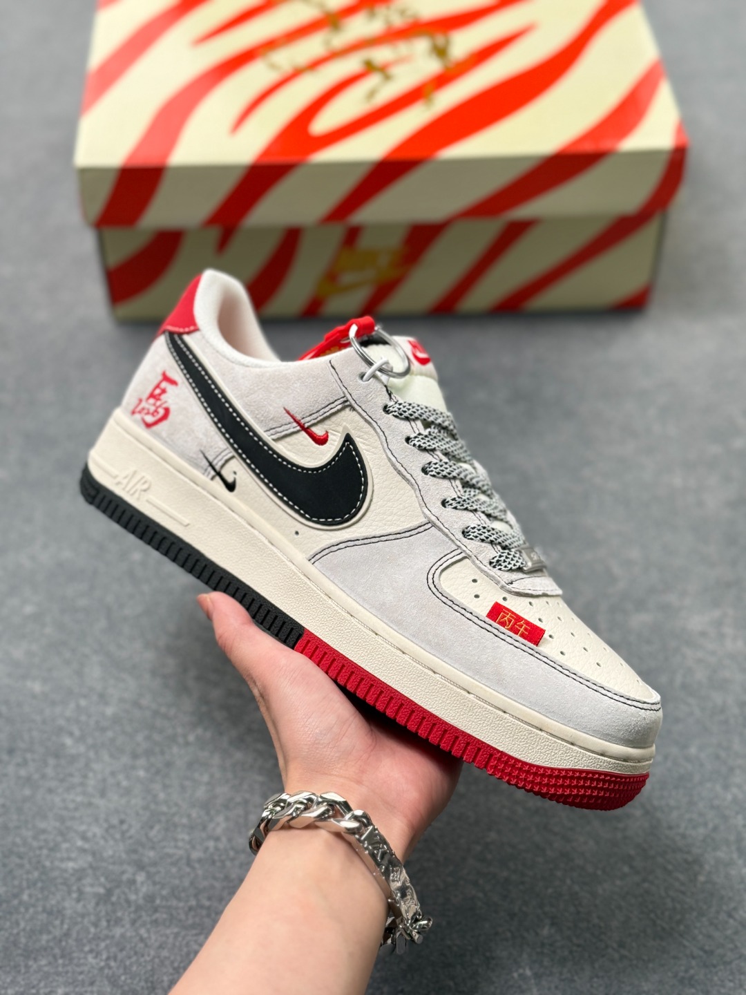 _def9sLQflUcrVX_qJSVadQgQM3cIzKwxxTymYNQ