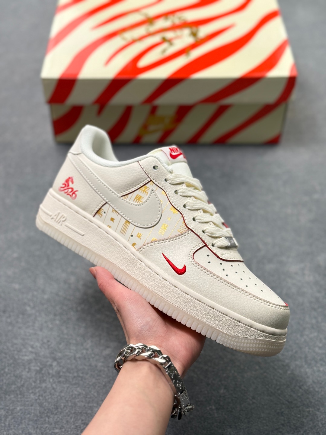 _d859sPdntyADHngwFytQtwubk4fLXmronQcYiNA