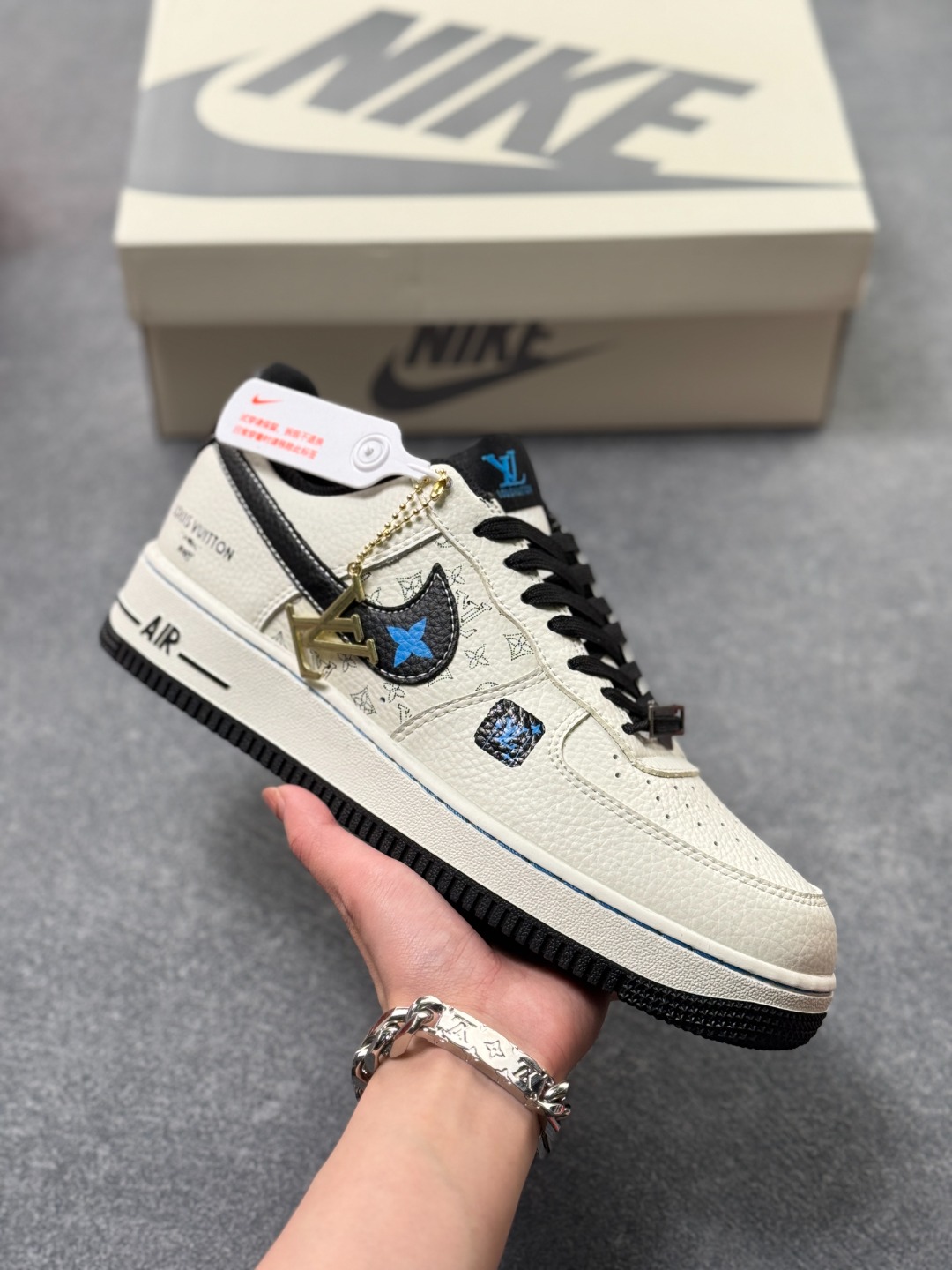 _dlG9sh4F4b5lXS1r_2tJ3yyC8xs9dTie_-4fTaQ