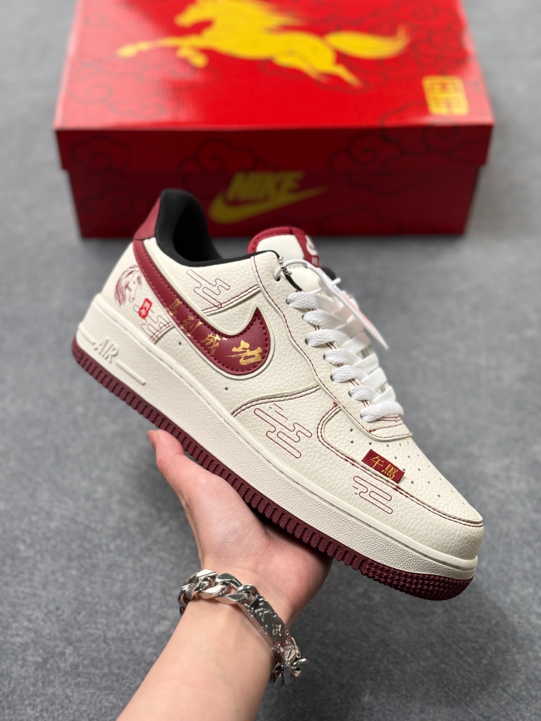 _dn29si9wHFv2_rt517ItQEoDAJrPZ9UAV8zJBGg