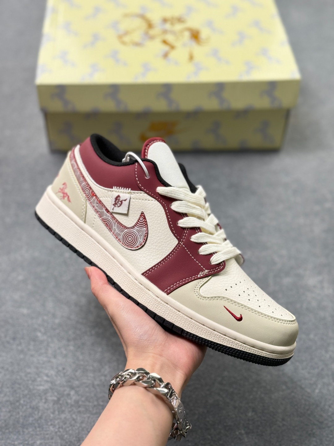 _dw59sLdk48nrCtMIC1hf--OzbaNAF0SO9JWCU8g