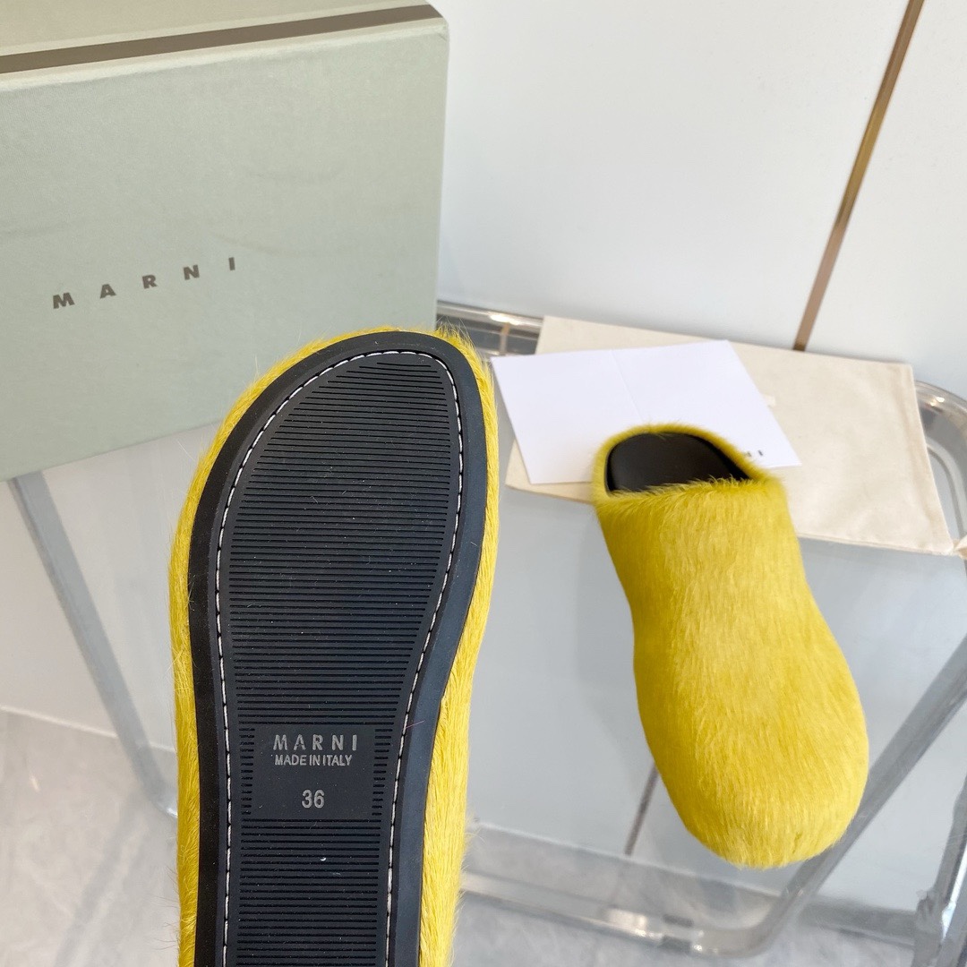 “Female and Male MARNI Sabot Shoes: Stylish, Comfortable, and Durable Horse Hair Design” - 图片 9