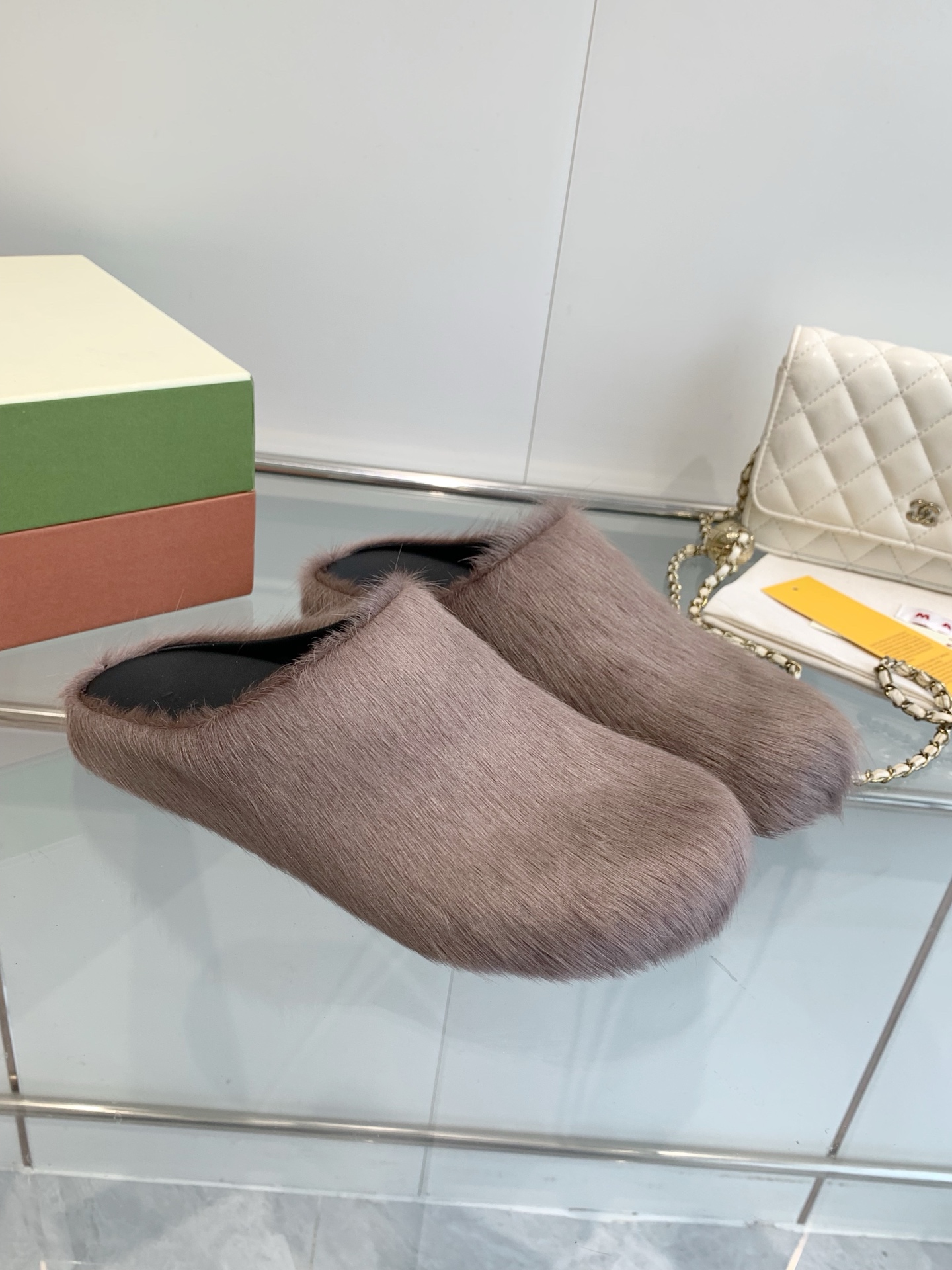 MARNI Female P672 Sabot Shoes: Stylish, Comfortable, and Versatile for All Seasons – Horse Hair Fabric, Genuine Leather. - 图片 3