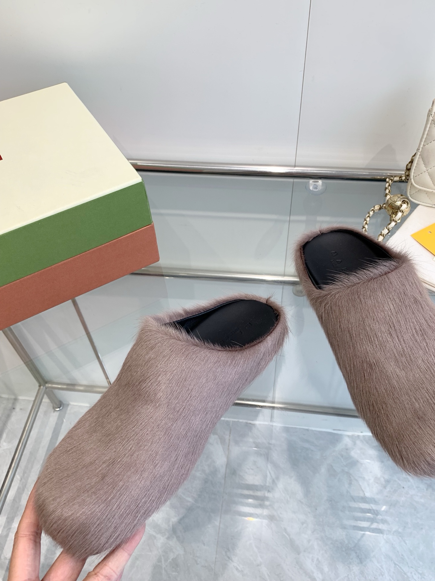 MARNI Female P672 Sabot Shoes: Stylish, Comfortable, and Versatile for All Seasons – Horse Hair Fabric, Genuine Leather. - 图片 4