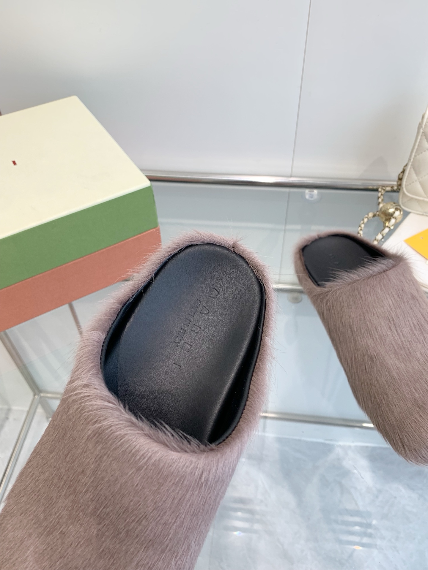 MARNI Female P672 Sabot Shoes: Stylish, Comfortable, and Versatile for All Seasons – Horse Hair Fabric, Genuine Leather. - 图片 5
