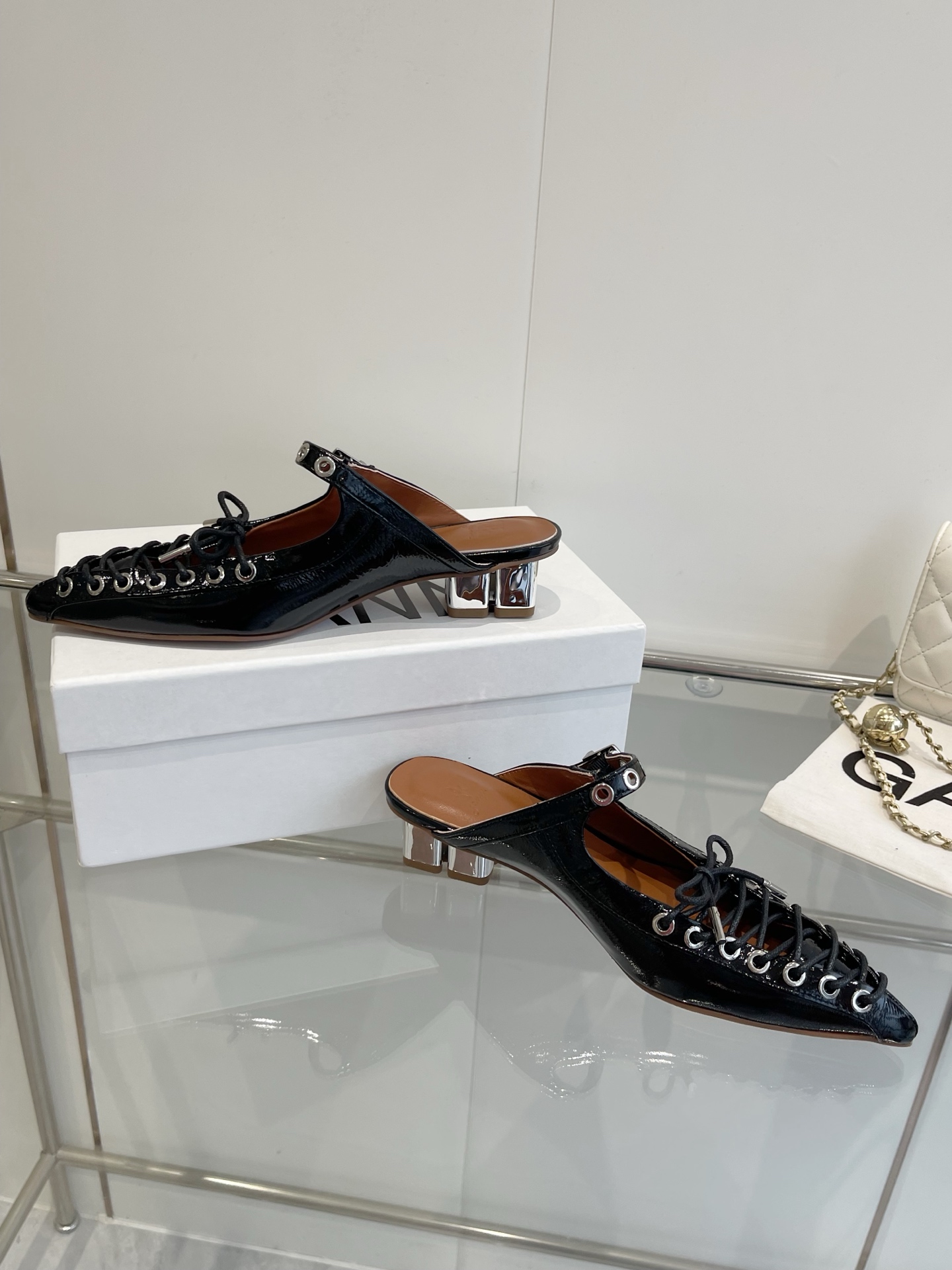 Ganni 25SS Leather Ballet Shoes: Imported Cattle Skin, Rubber Soles, Size 35-39. - 图片 9
