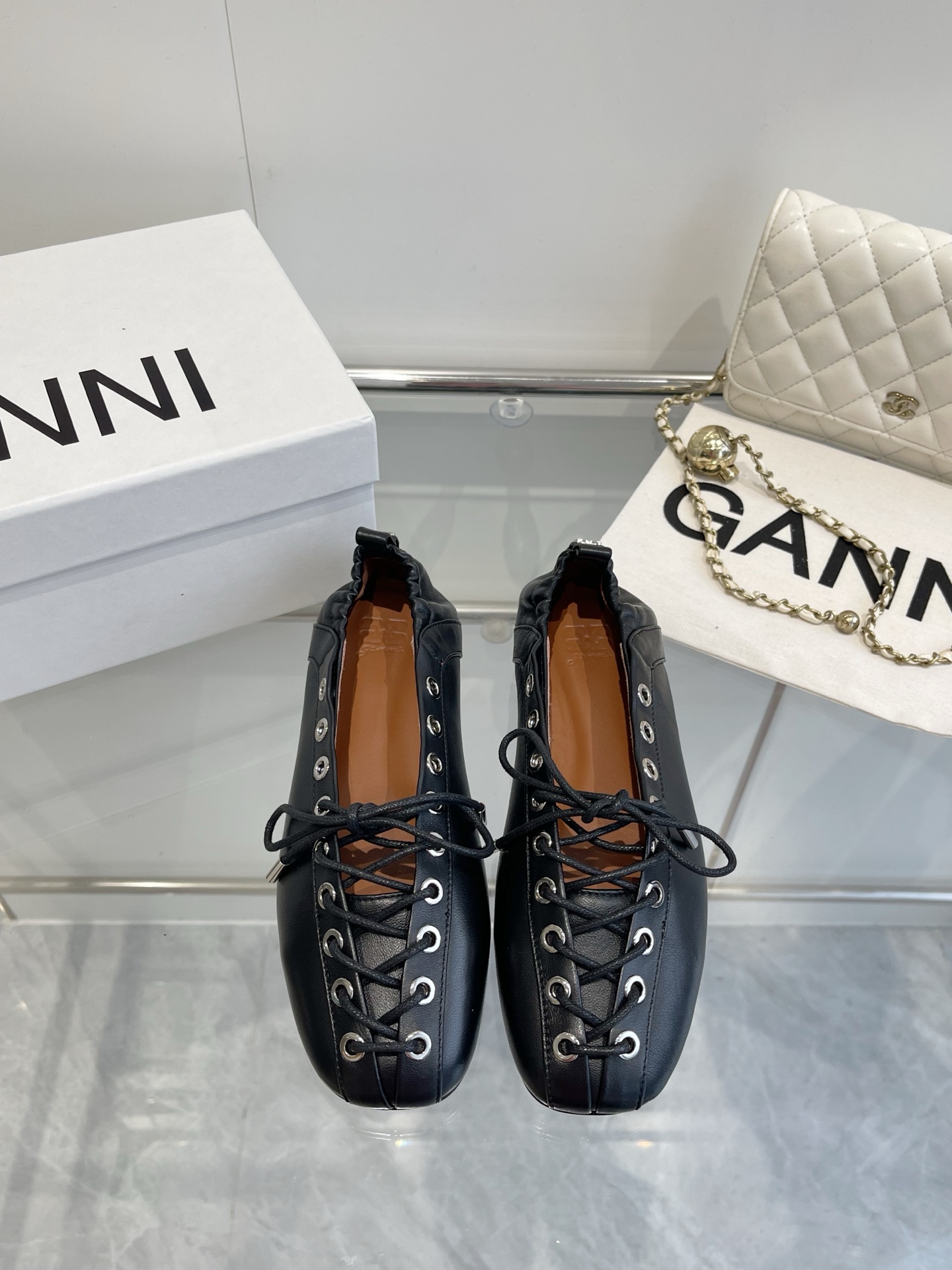 Ganni 25SS Leather Ballet Shoes: Imported Cattle Skin, Water-Skinned Calf Lining