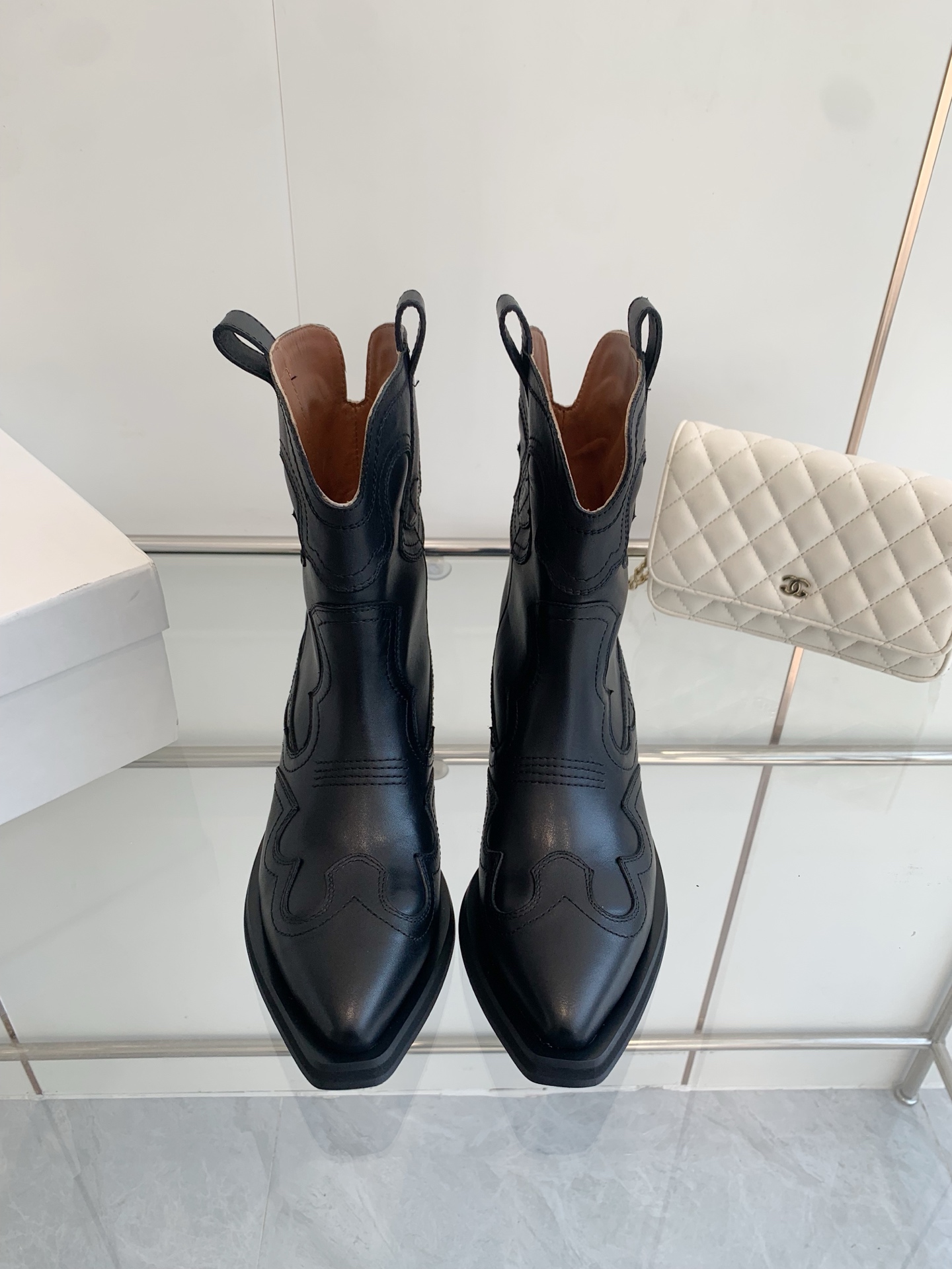 Ganni Embroidered West Cowboy Boots for 2023 Autumn/Winter Collection - 图片 9