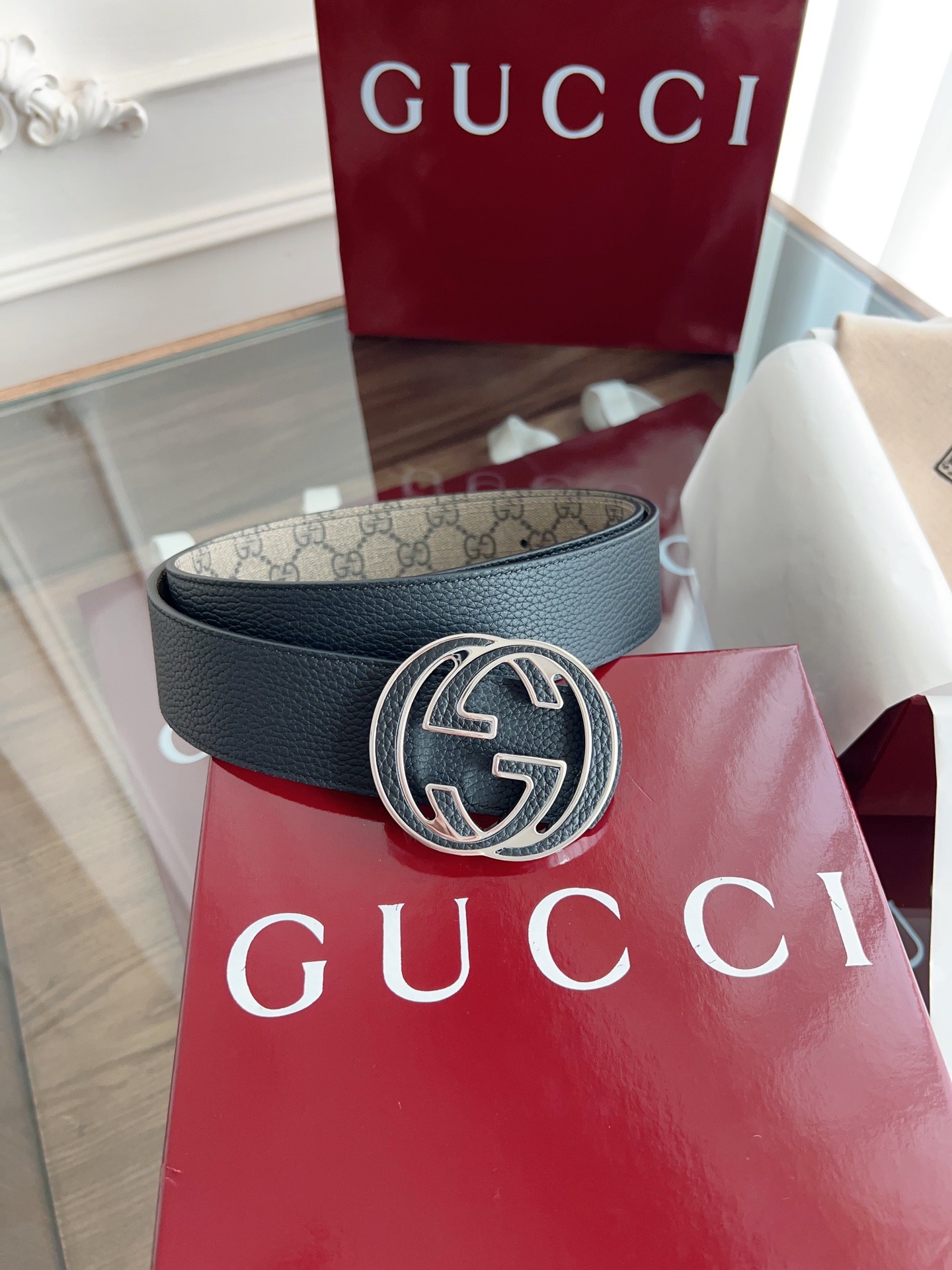  绝美gucci 双G扣男士新款腰帶 專櫃同步 寬4厘米 帶身帆布咖老花-拼進口荔枝紋黑色 精緻真空電鍍