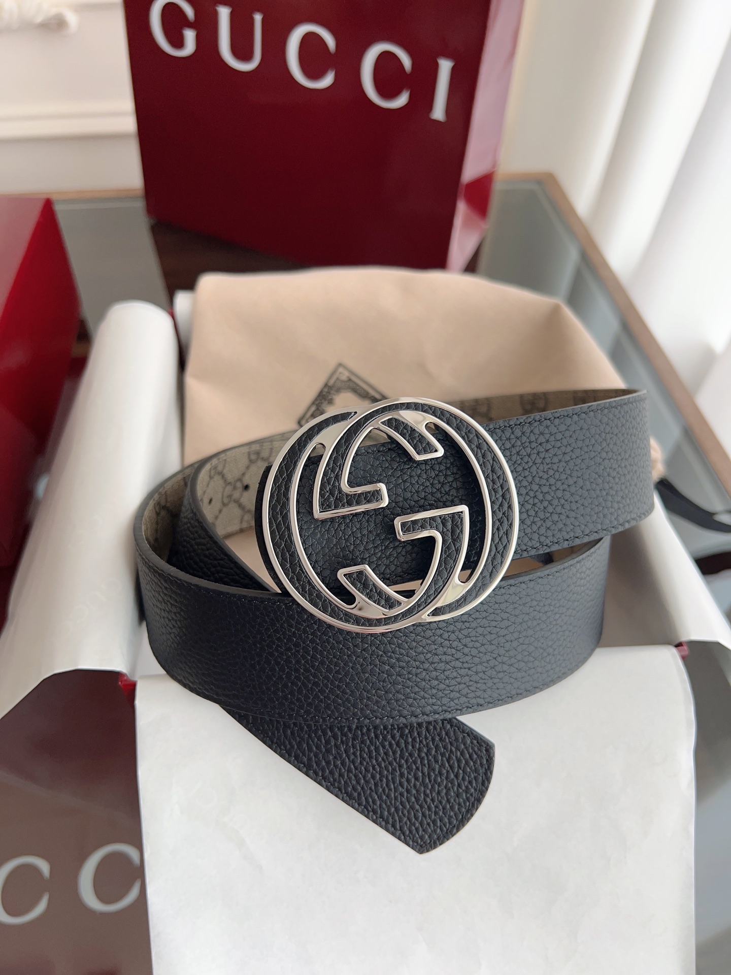  绝美gucci 双G扣男士新款腰帶 專櫃同步 寬4厘米 帶身帆布咖老花-拼進口荔枝紋黑色 精緻真空電鍍
