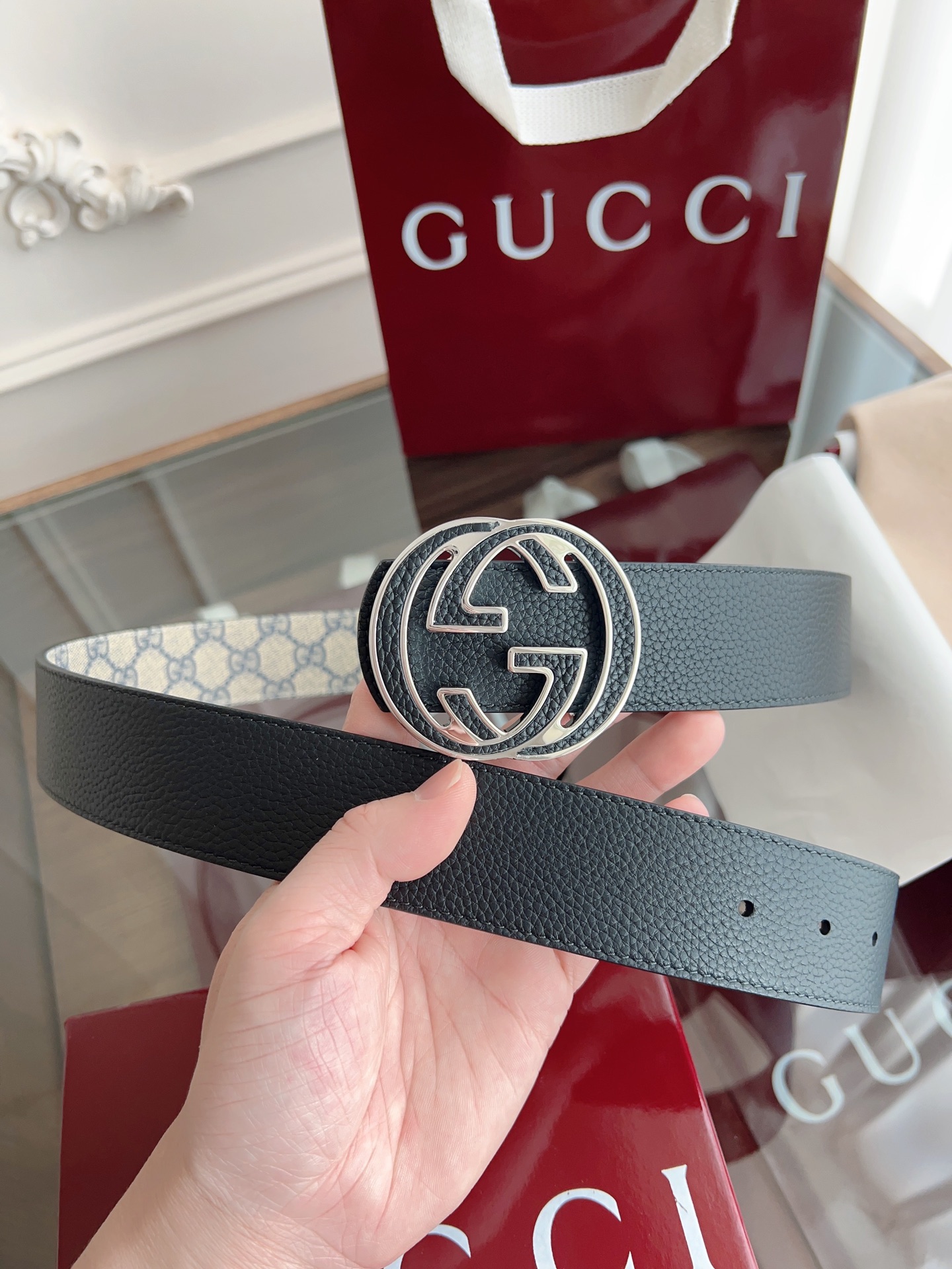  绝美gucci 双G扣男士新款腰帶 專櫃同步 寬4厘米 帶身帆布兰老花-拼進口荔枝紋黑色 精緻真空電鍍