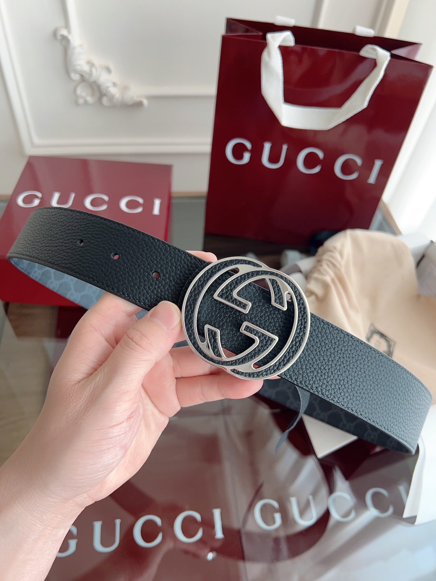  绝美gucci 双G扣男士新款腰帶 專櫃同步 寬4厘米 帶身帆布黑老花-拼進口荔枝紋黑色 精緻真空電鍍