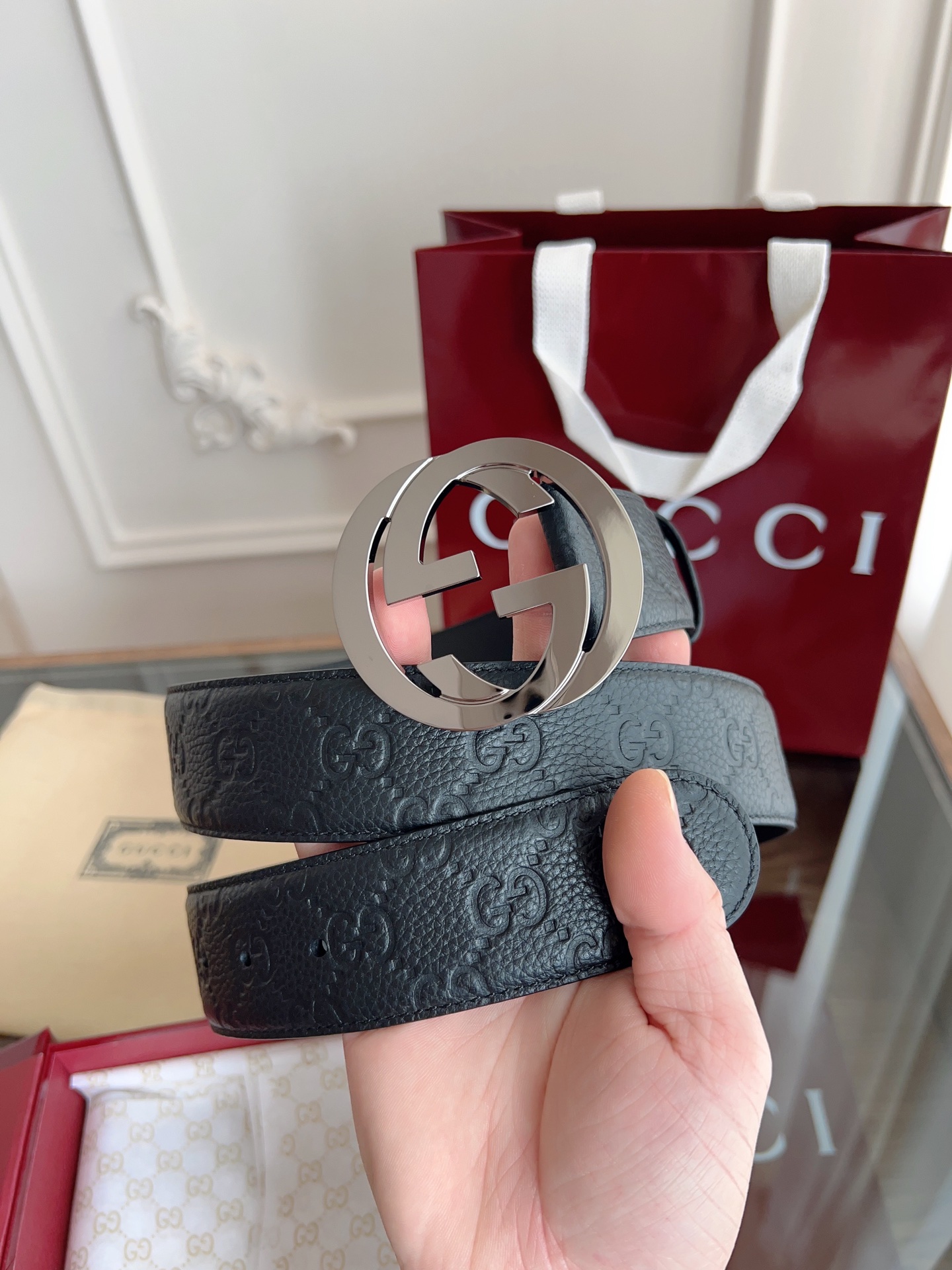 NO:140521,Original single GUCCI classic full leather embossing counter new version logo horizontal logo, original imported South African leather bottom, high-quality double G steel buckle, high-end quality, no fear of comparison, bright gun hardware, width 40mm, belt, gucci19860909原单 GUCCI 经典全皮压花 专柜新版logo横标,原版进口南非皮底,精品双G钢扣 高端品质,不惧对比,亮枪五金 宽度40mm,皮带,gucci,Belt