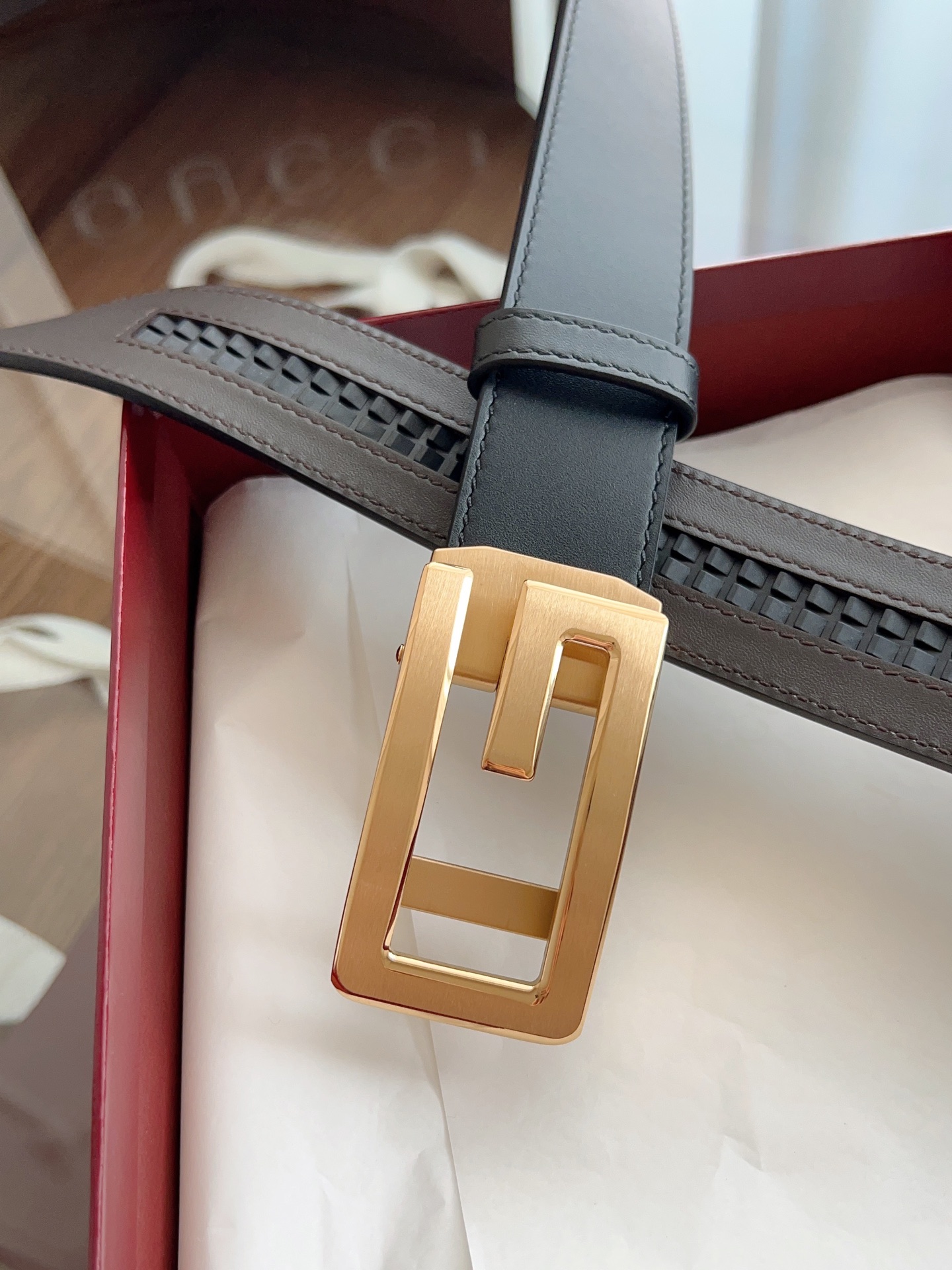  Gucci 古驰 自动平滑扣腰带 精钢打造五金 宽度35MM宽 双面头层牛皮 自由裁剪设计