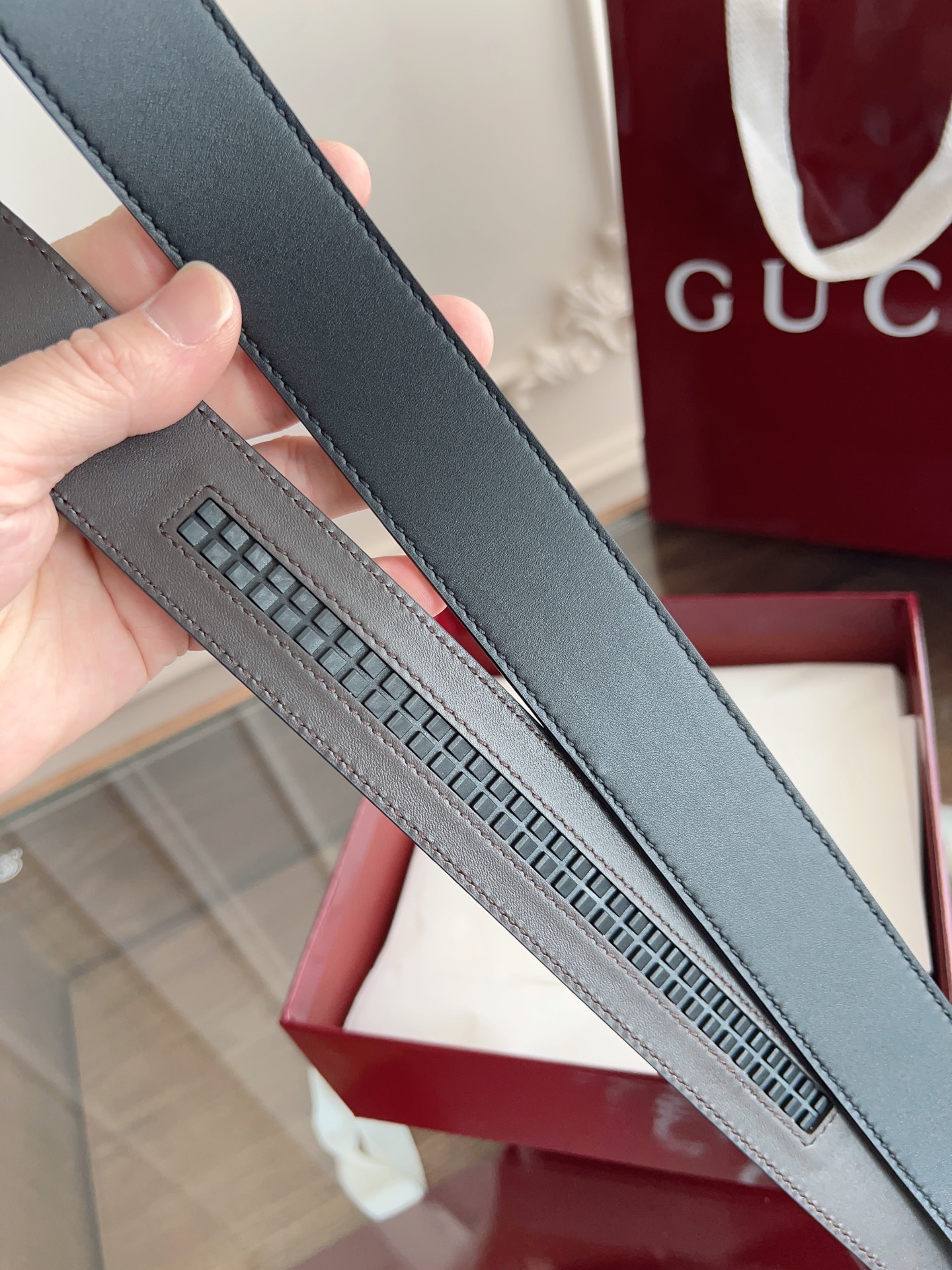  Gucci 古驰 自动平滑扣腰带 精钢打造五金 宽度35MM宽 双面头层牛皮 自由裁剪设计
