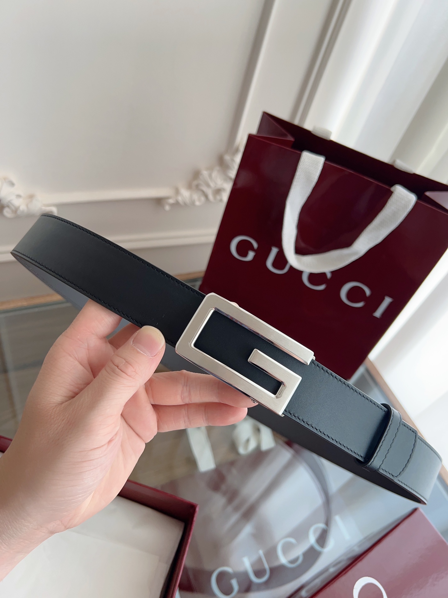 Gucci 古驰 自动平滑扣腰带 精钢打造五金 宽度35MM宽 双面头层牛皮 自由裁剪设计