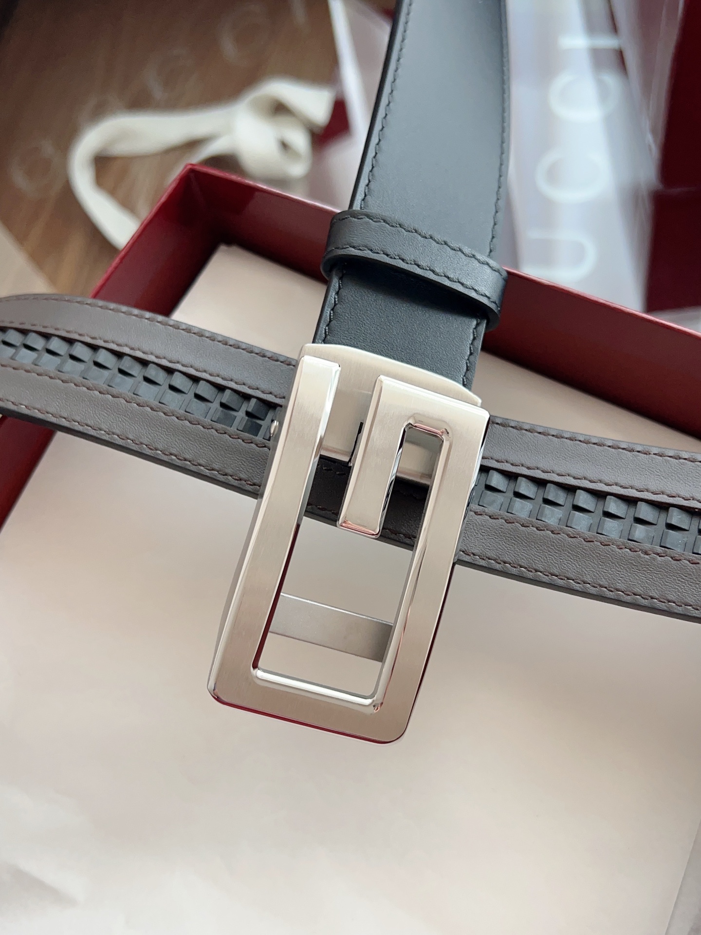 Gucci 古驰 自动平滑扣腰带 精钢打造五金 宽度35MM宽 双面头层牛皮 自由裁剪设计