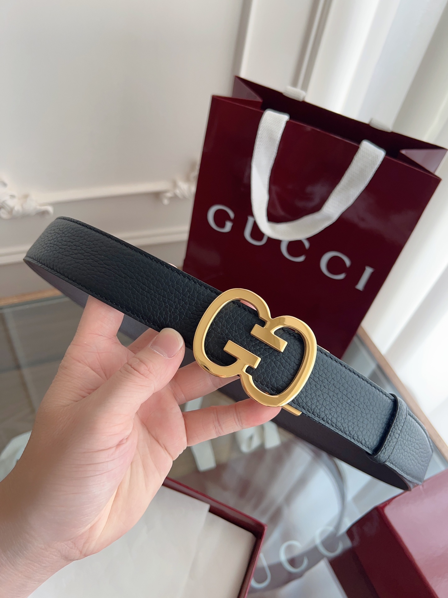  Gucci 古驰 自动平滑扣腰带 精钢打造五金 宽度35MM宽 双面头层牛皮 自由裁剪设计