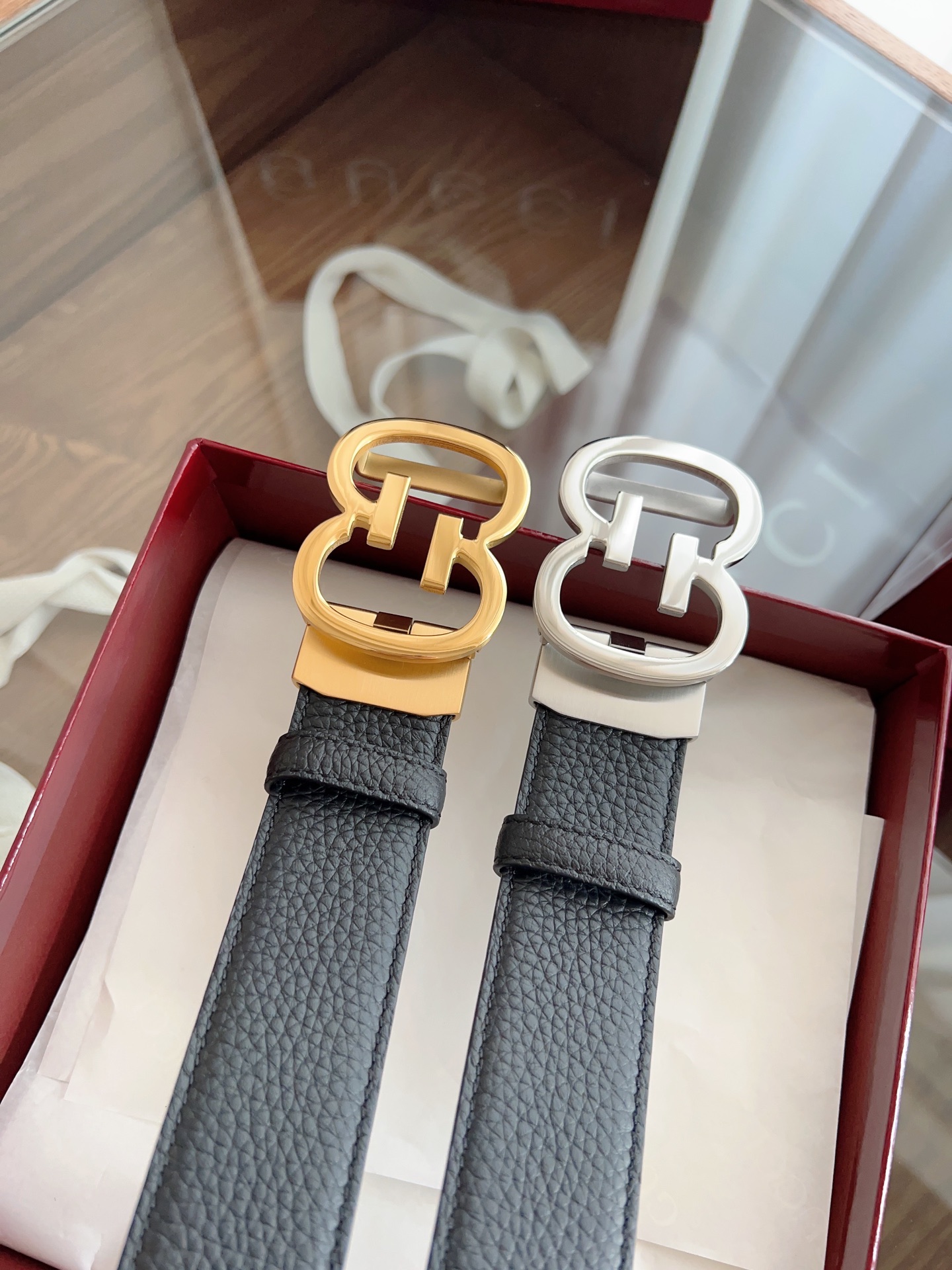  Gucci 古驰 自动平滑扣腰带 精钢打造五金 宽度35MM宽 双面头层牛皮 自由裁剪设计