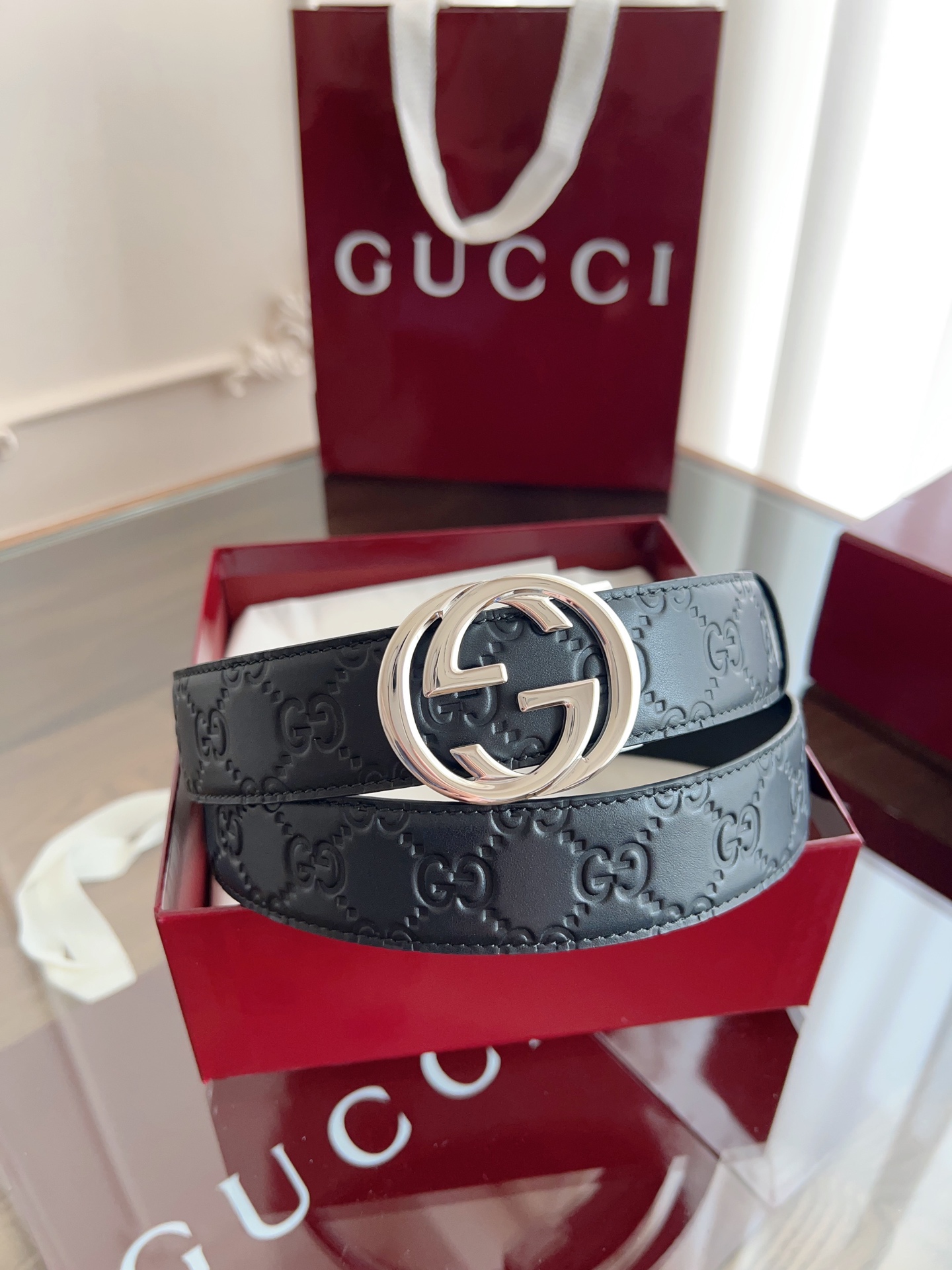  Gucci 古驰 自动平滑扣腰带 精钢打造五金 宽度35MM宽 双面头层牛皮 自由裁剪设计