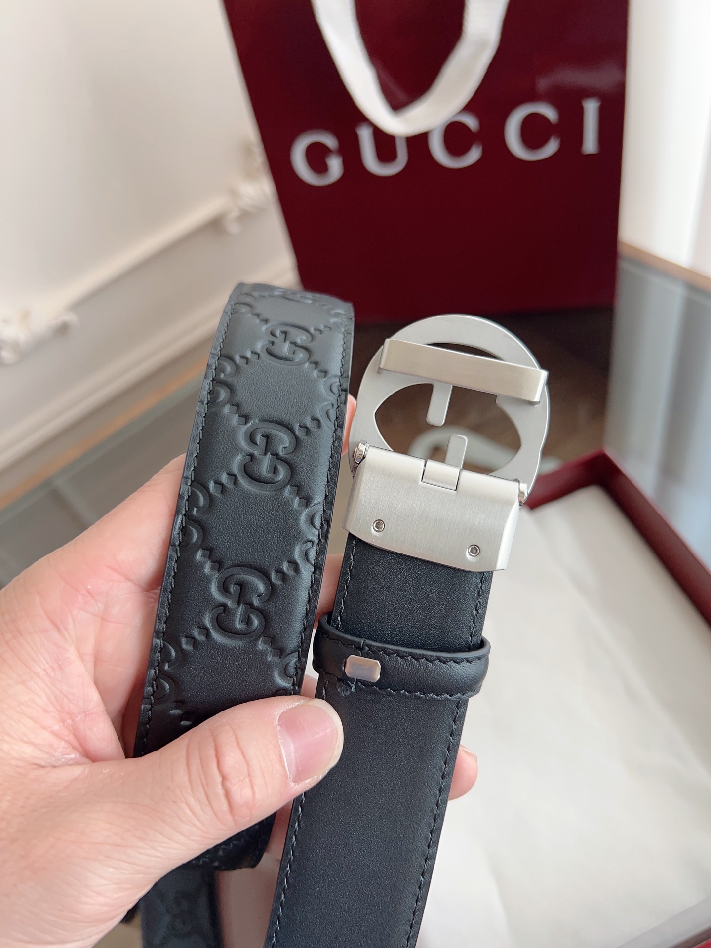  Gucci 古驰 自动平滑扣腰带 精钢打造五金 宽度35MM宽 双面头层牛皮 自由裁剪设计
