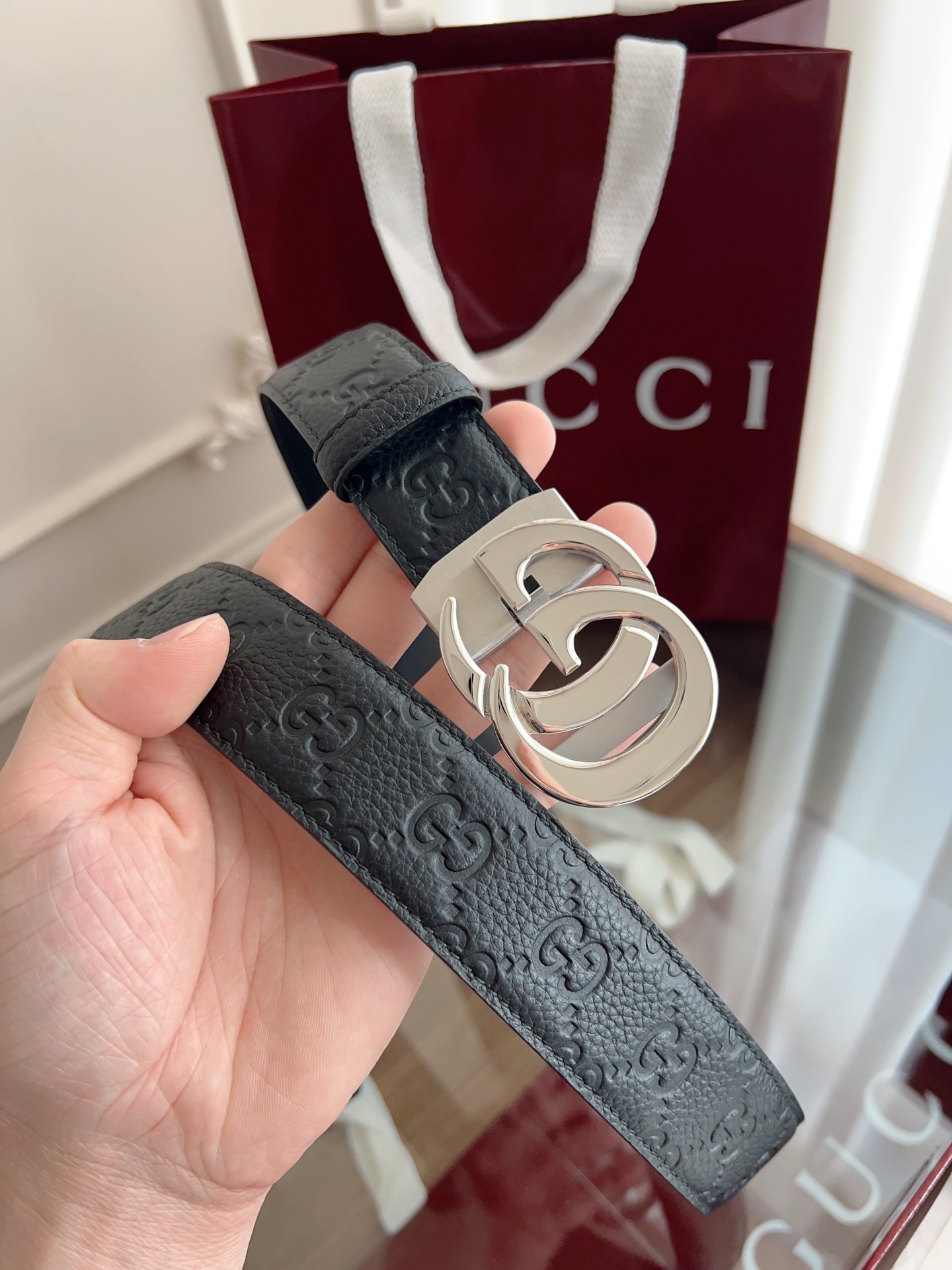  Gucci 古驰 自动平滑扣腰带 精钢打造五金 宽度35MM宽 双面头层牛皮 自由裁剪设计