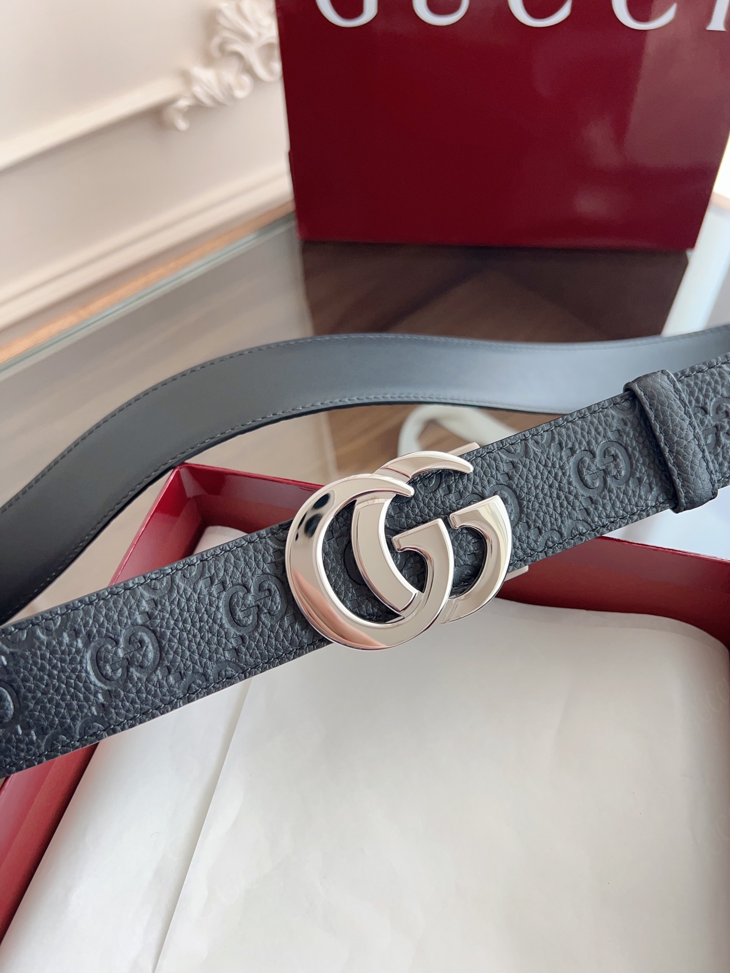 Gucci 古驰 自动平滑扣腰带 精钢打造五金 宽度35MM宽 双面头层牛皮 自由裁剪设计