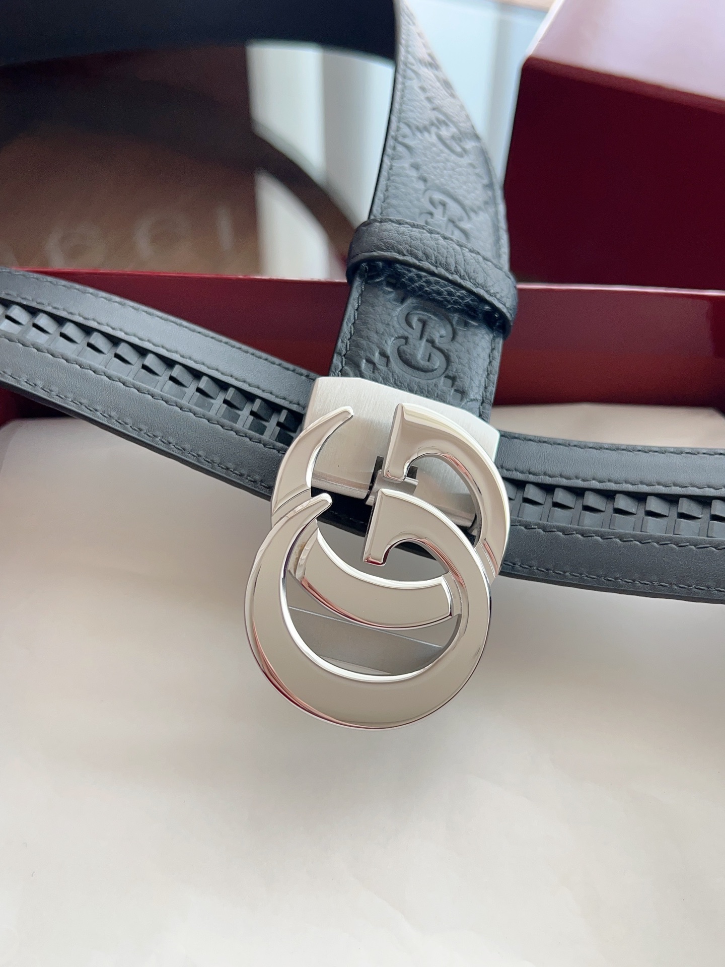  Gucci 古驰 自动平滑扣腰带 精钢打造五金 宽度35MM宽 双面头层牛皮 自由裁剪设计