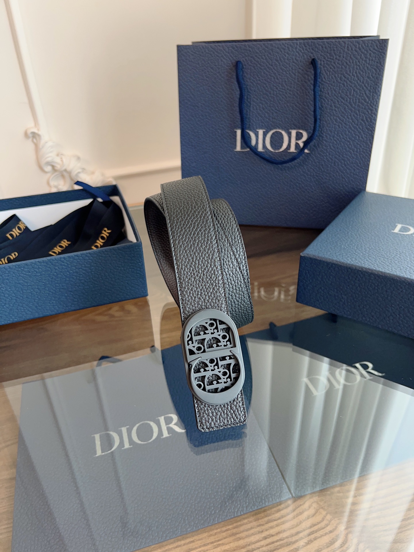 《DIOR》迪奥/加强版🇫🇷法国原厂皮料，咖色/黑色全皮 品质毋庸置疑 没有更好 只有最好  尺寸3.5