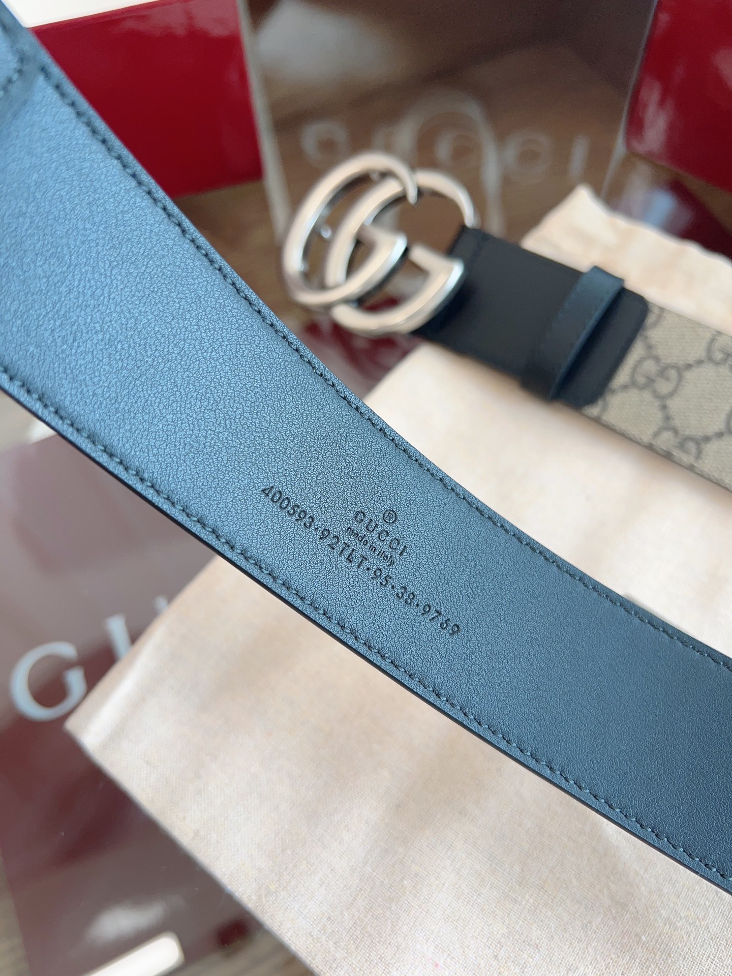 Gucci 代购级 古奇 GUCCI 表面拼接小牛皮 宽度4 0cm 新版logo横标