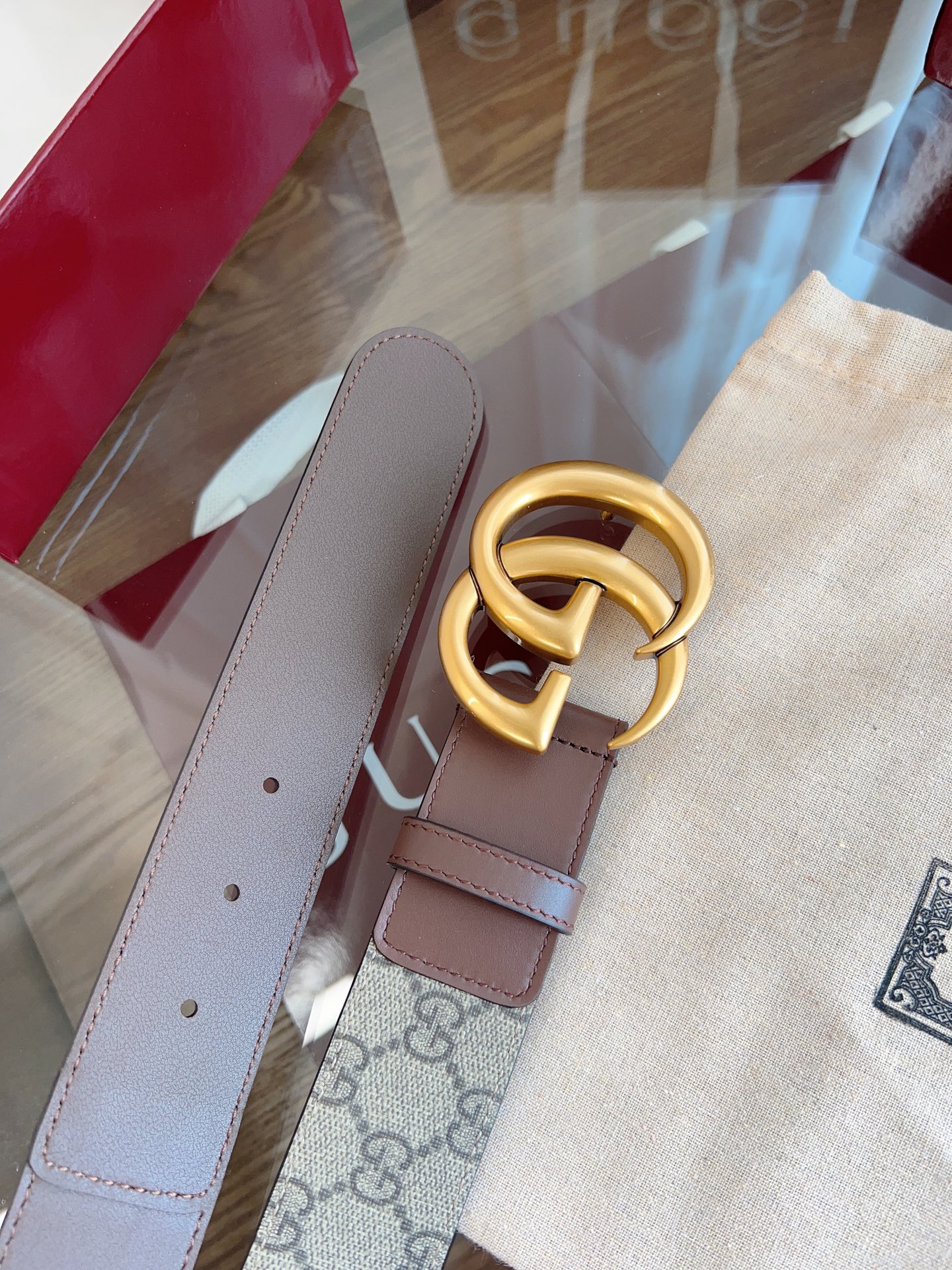 Gucci 代购级 古奇 GUCCI 表面拼接小牛皮 宽度4 0cm 新版logo横标