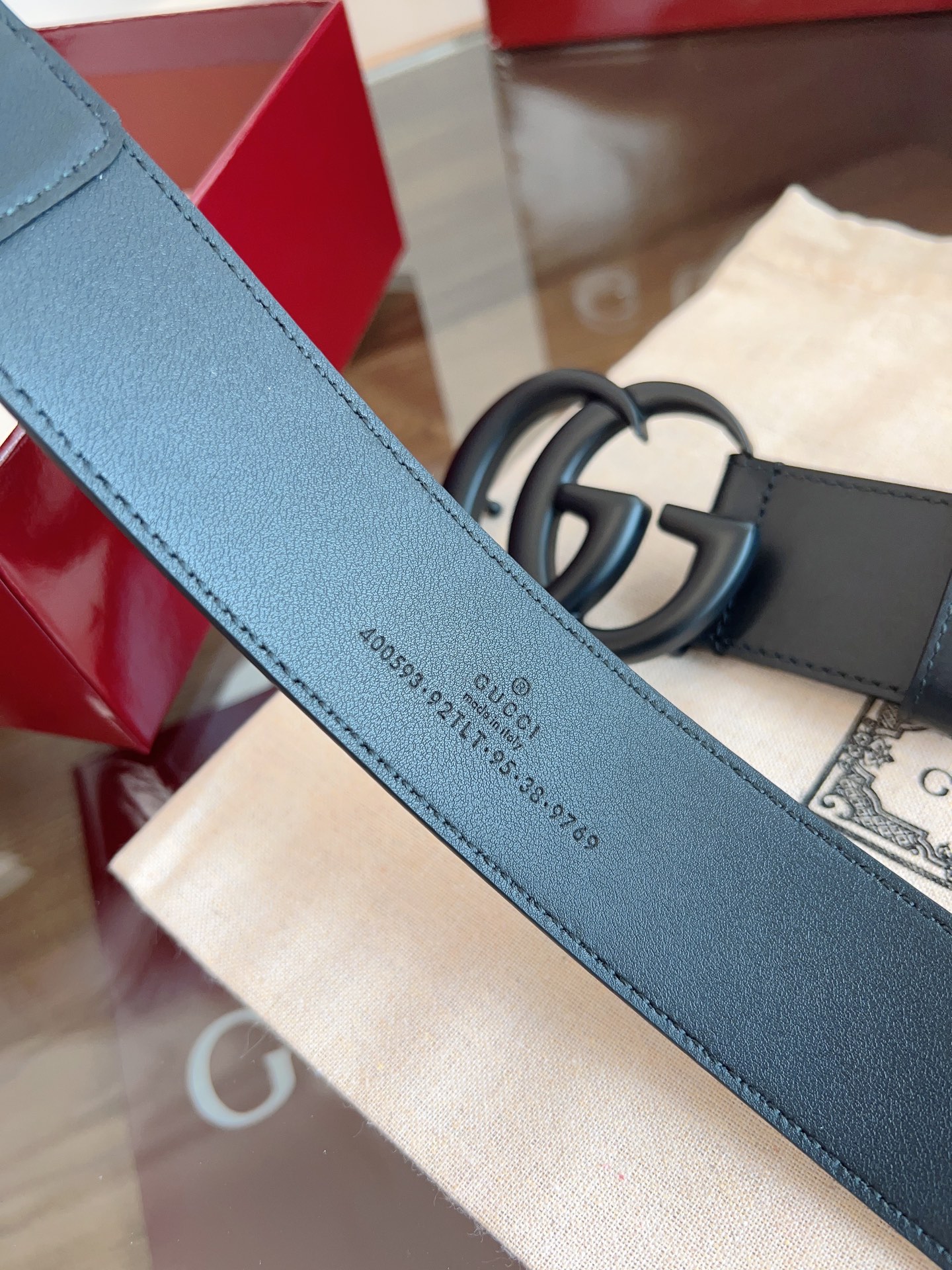 Gucci 代购级 古奇 GUCCI 表面拼接小牛皮 宽度4 0cm 新版logo横标
