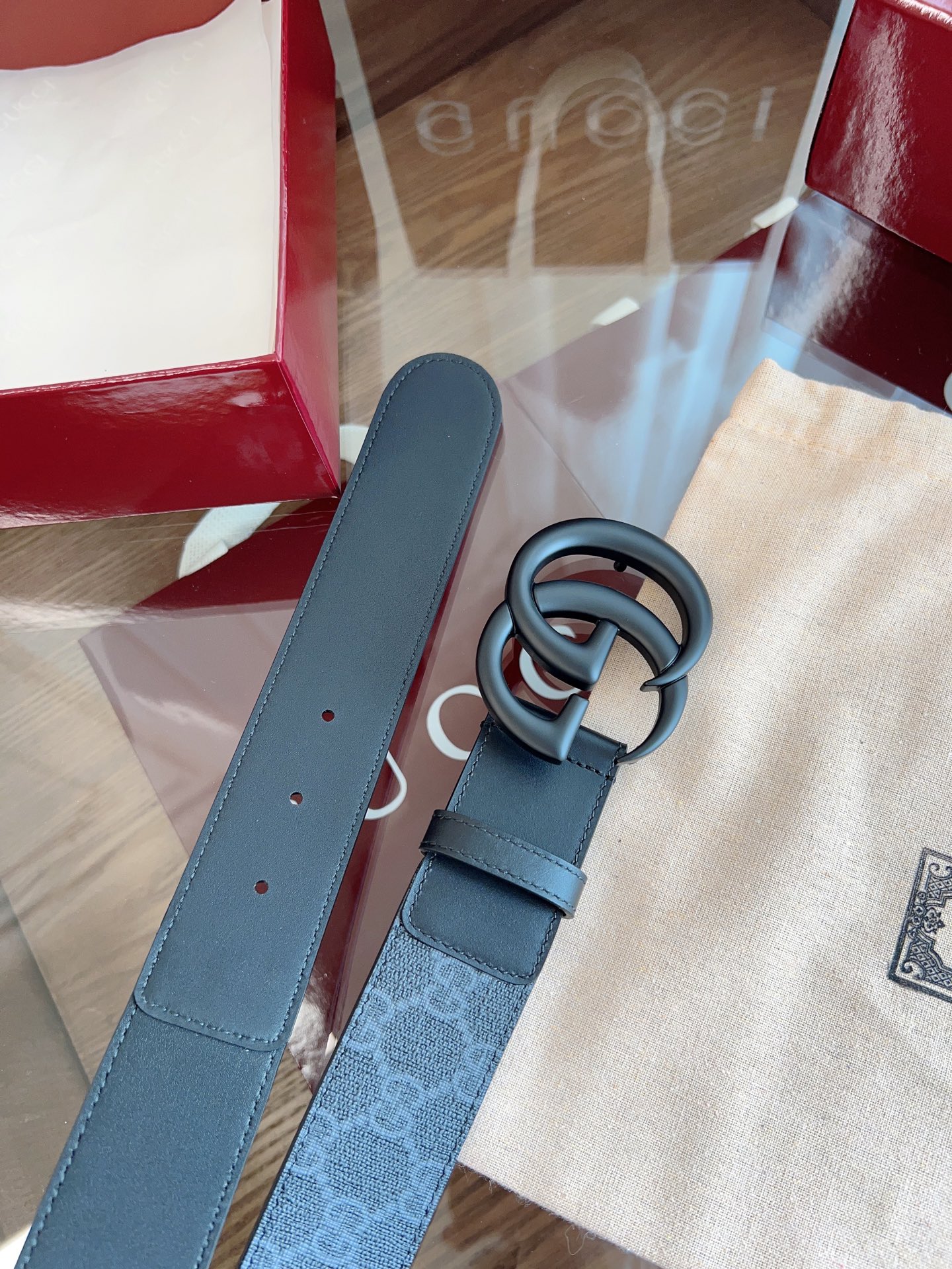 Gucci 代购级 古奇 GUCCI 表面拼接小牛皮 宽度4 0cm 新版logo横标