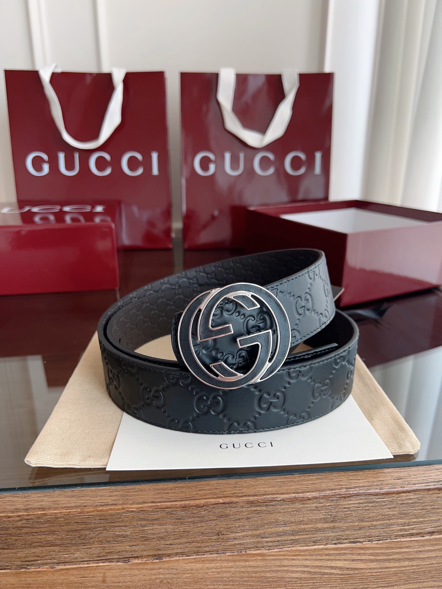 NO:336960,Beautiful gucci double G buckle men's new belt, counter synchronized, width 4 cm, double-sided imported calfskin embossed two colors available, exquisite vacuum electroplated double G steel buckle, fashionable and versatile, belt, gucci, cowhide19860909绝美gucci 双G扣男士新款腰帶 專櫃同步 寬4厘米 雙面進口小牛皮压花雙色可用 精緻真空電鍍雙G鋼扣 時尚百搭款,皮带,gucci,cowhide,Belt