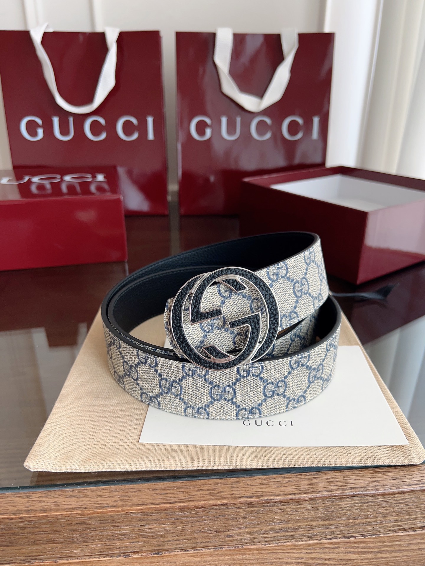 NO:336884,Beautiful gucci double G buckle men's new belt, counter synchronized, 4 cm wide, canvas, old-fashioned, imported lychee pattern black, exquisite vacuum electroplated double G steel buckle, double-sided available, belt, gucci19860909绝美gucci 双G扣男士新款腰帶 專櫃同步 寬4厘米 帶身帆布咖老花-拼進口荔枝紋黑色 精緻真空電鍍雙G鋼扣 雙面可用,皮带,gucci,Belt