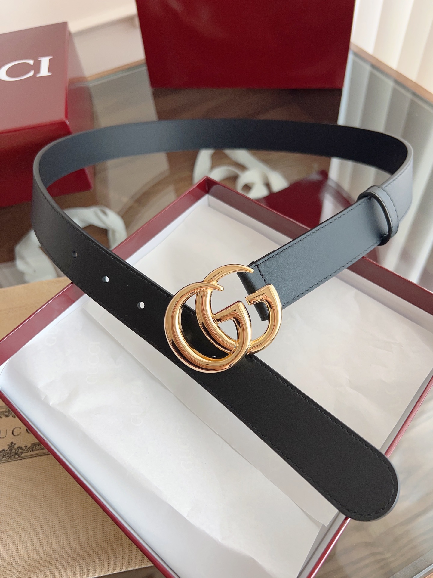  GUCCI 表面头层小牛皮 宽度3.0cm 专柜新版logo横标，原版进口南非皮底，精品双G铜扣  高