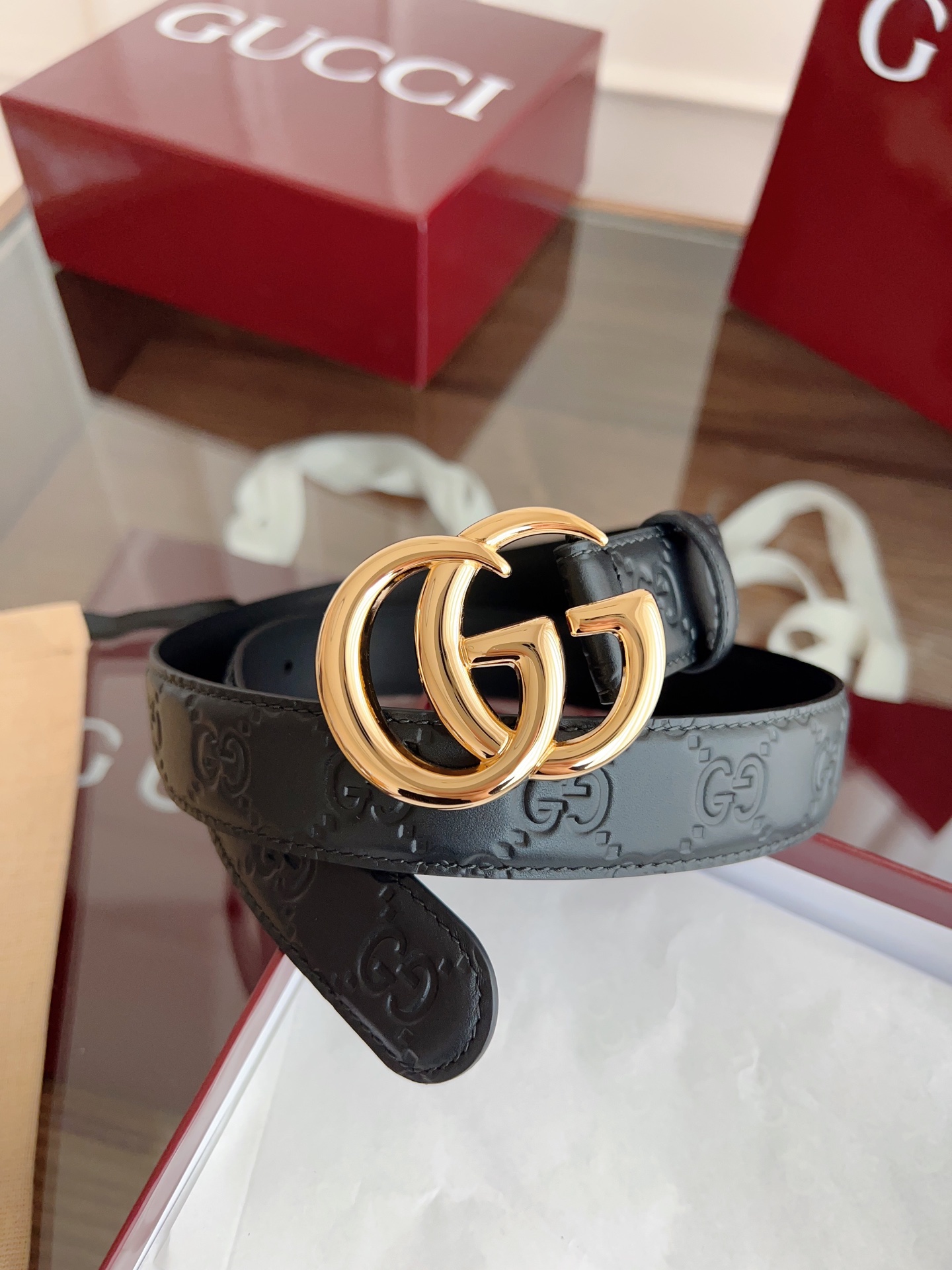  GUCCI 表面头层小牛皮 宽度3.0cm 专柜新版logo横标，原版进口南非皮底，精品双G铜扣  高