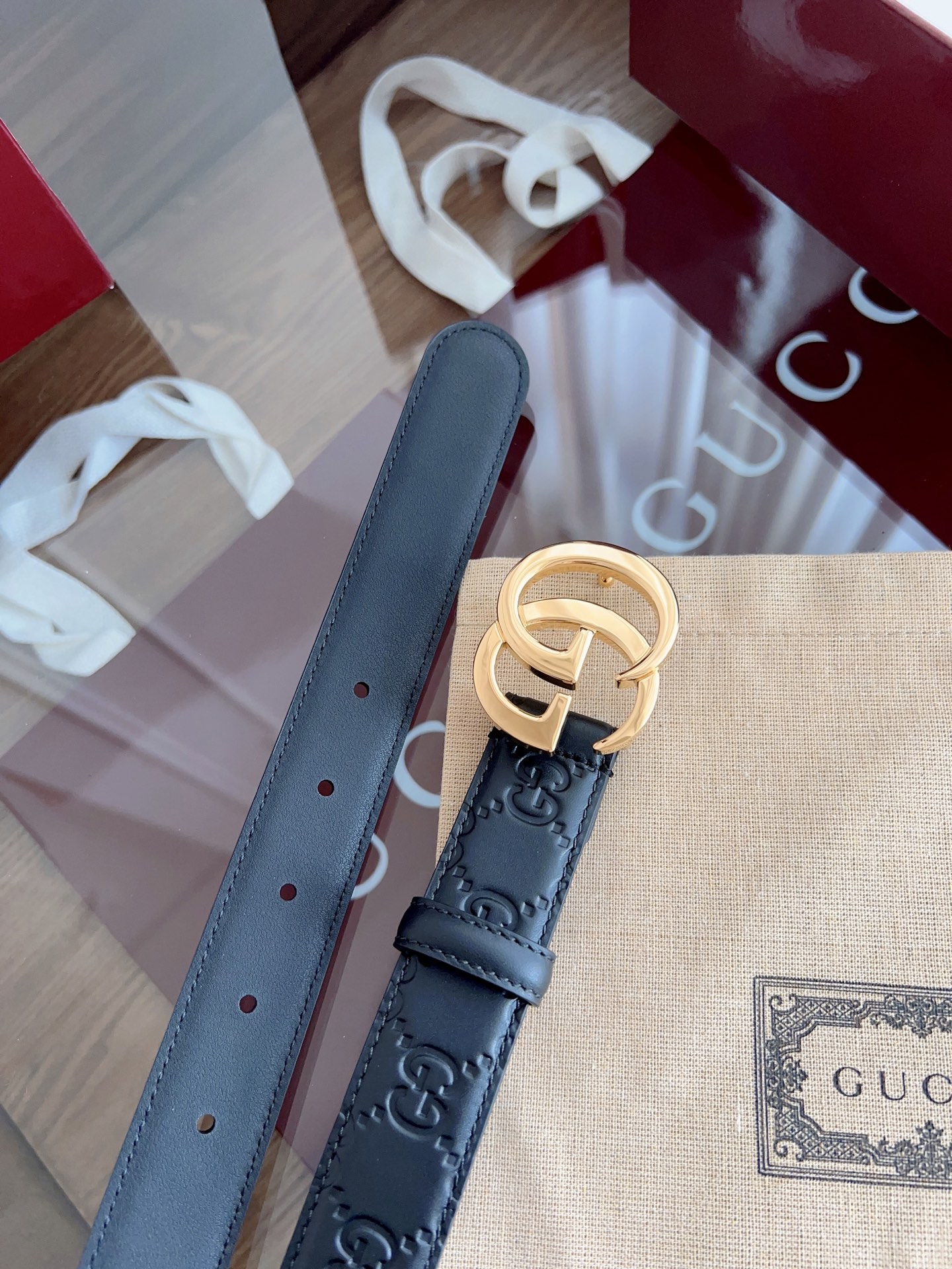  GUCCI 表面头层小牛皮 宽度3.0cm 专柜新版logo横标，原版进口南非皮底，精品双G铜扣  高