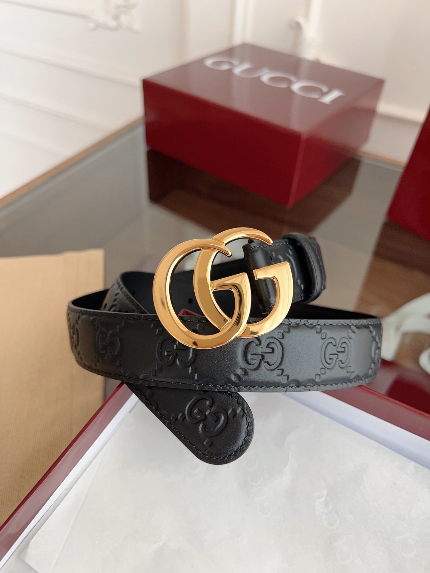  GUCCI 表面头层小牛皮 宽度3.0cm 专柜新版logo横标，原版进口南非皮底，精品双G铜扣  高