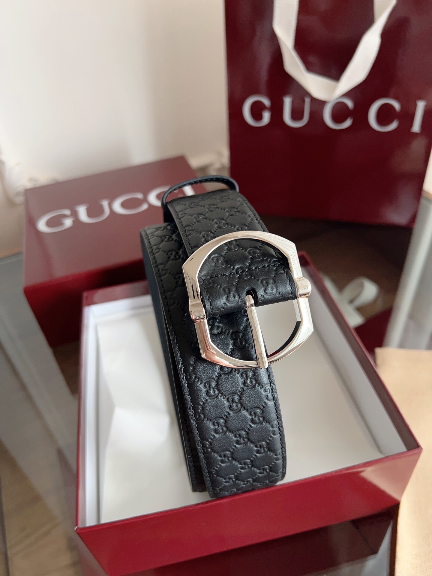 Gucci古驰🇫🇷法国原厂皮料，黑色牛皮 品质毋庸置疑 没有更好 只有最好  尺寸4.0厘米。P160