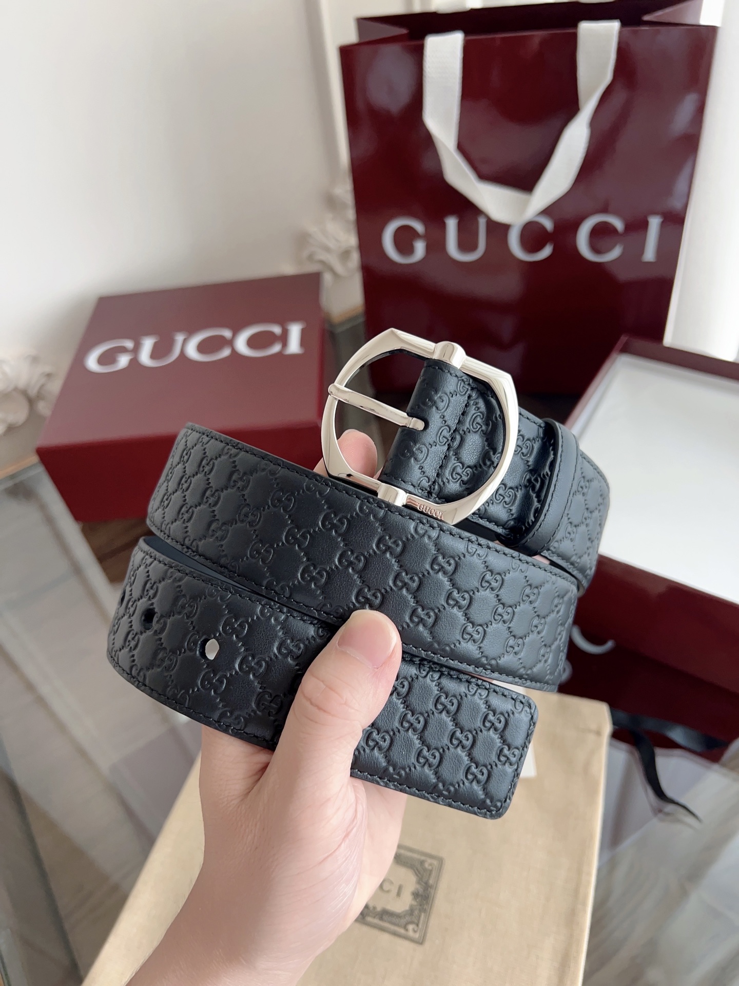 Gucci古驰🇫🇷法国原厂皮料，黑色牛皮 品质毋庸置疑 没有更好 只有最好  尺寸4.0厘米。P160