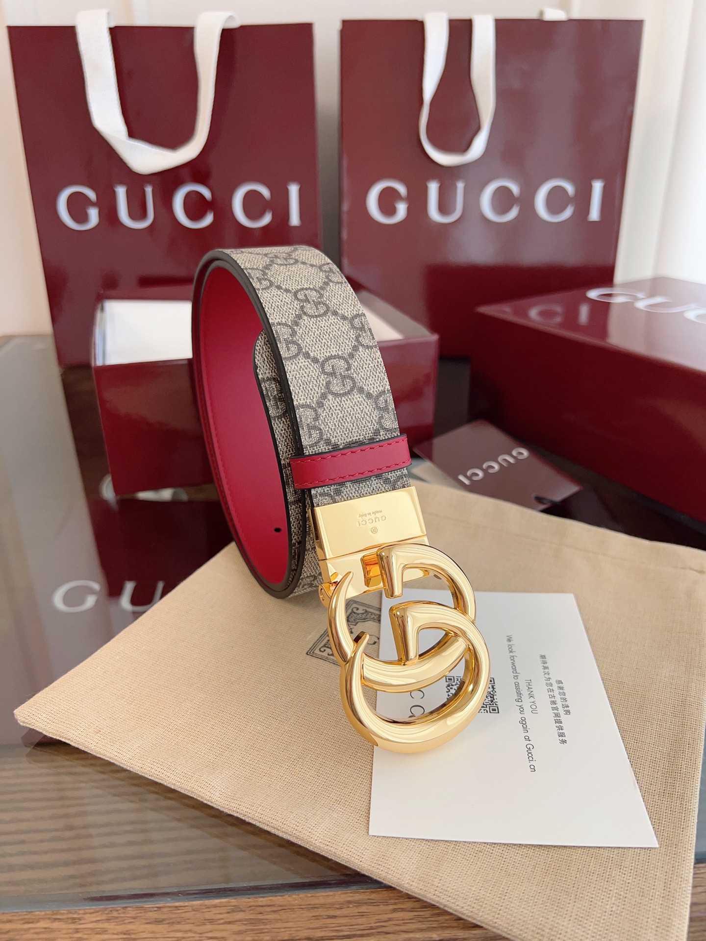  Gucci 2025最新专柜系列安哥拉红 款号  92TIN 9257 双面进口原厂防水PVC材质 比