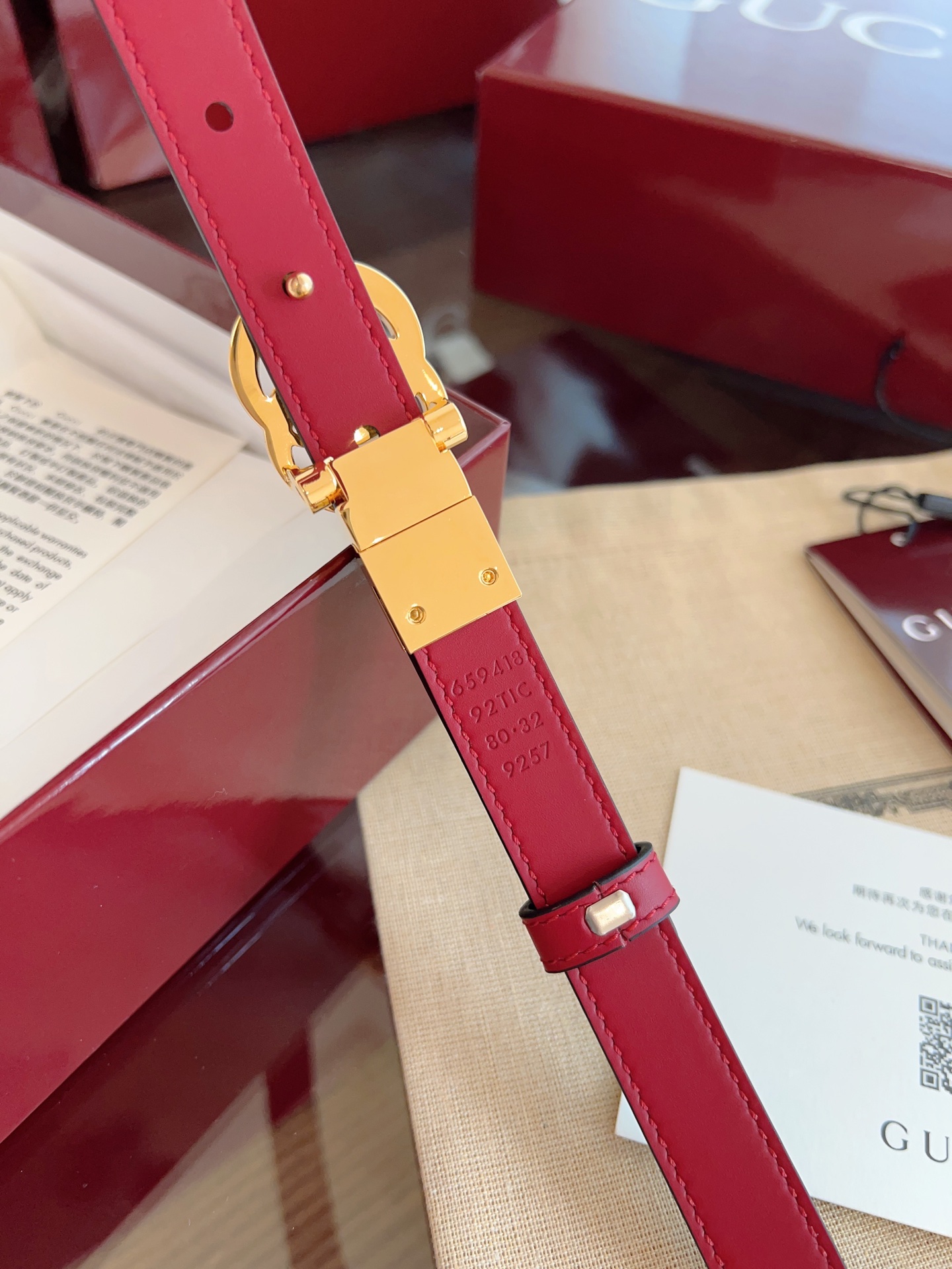  Gucci 2025最新专柜系列安哥拉红 款号  92TIN 9257 双面进口原厂防水PVC材质 比